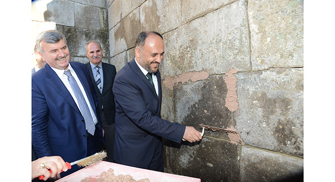 Eşrefoğlu Bedesteni ve Çevresinde Restorasyon Çalışması Başladı