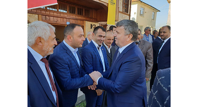 Eşrefoğlu Bedesteni ve Çevresinde Restorasyon Çalışması Başladı