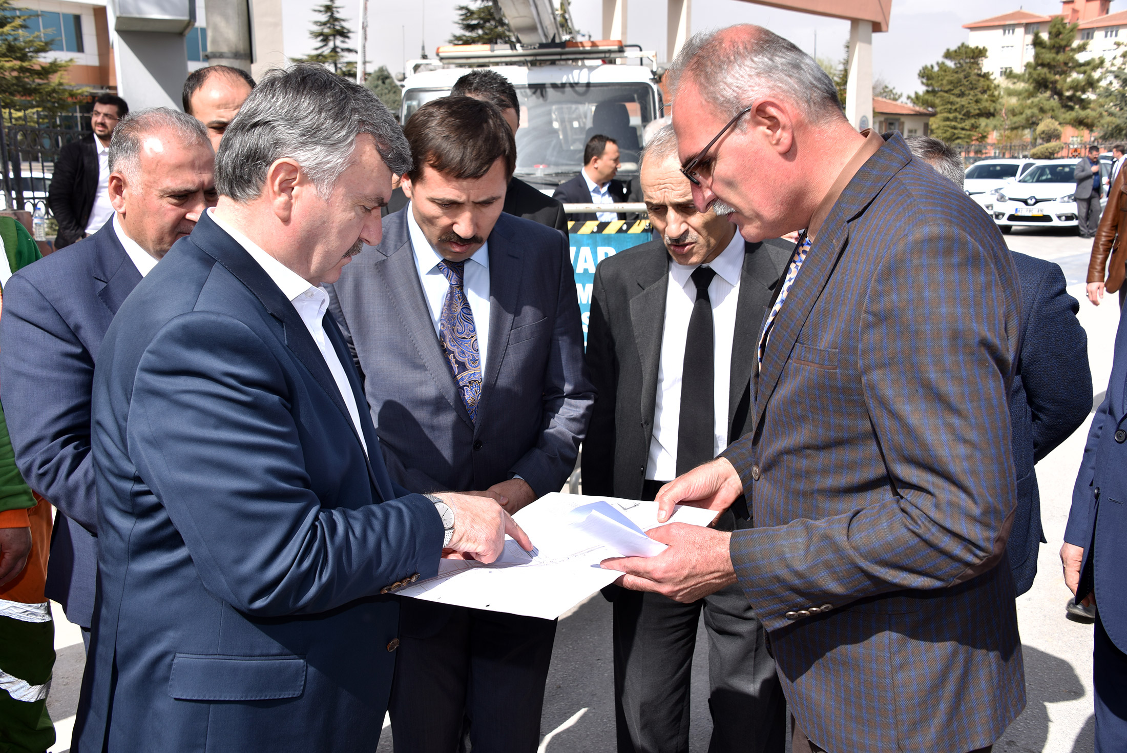 Büyükşehir'den 5 Yeni Köprülü Kavşak ve Yaya Üst Geçidi 