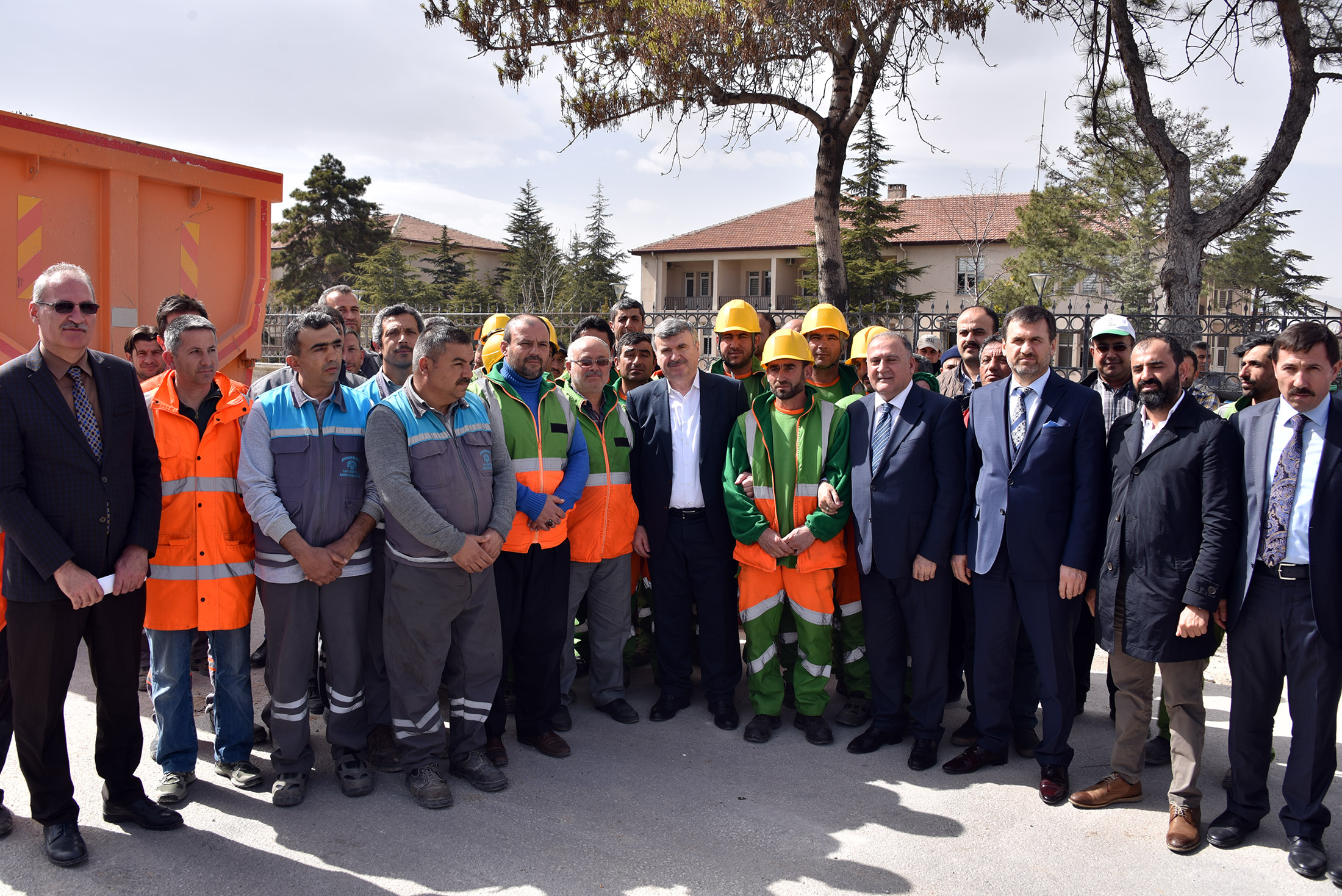Büyükşehir'den 5 Yeni Köprülü Kavşak ve Yaya Üst Geçidi 