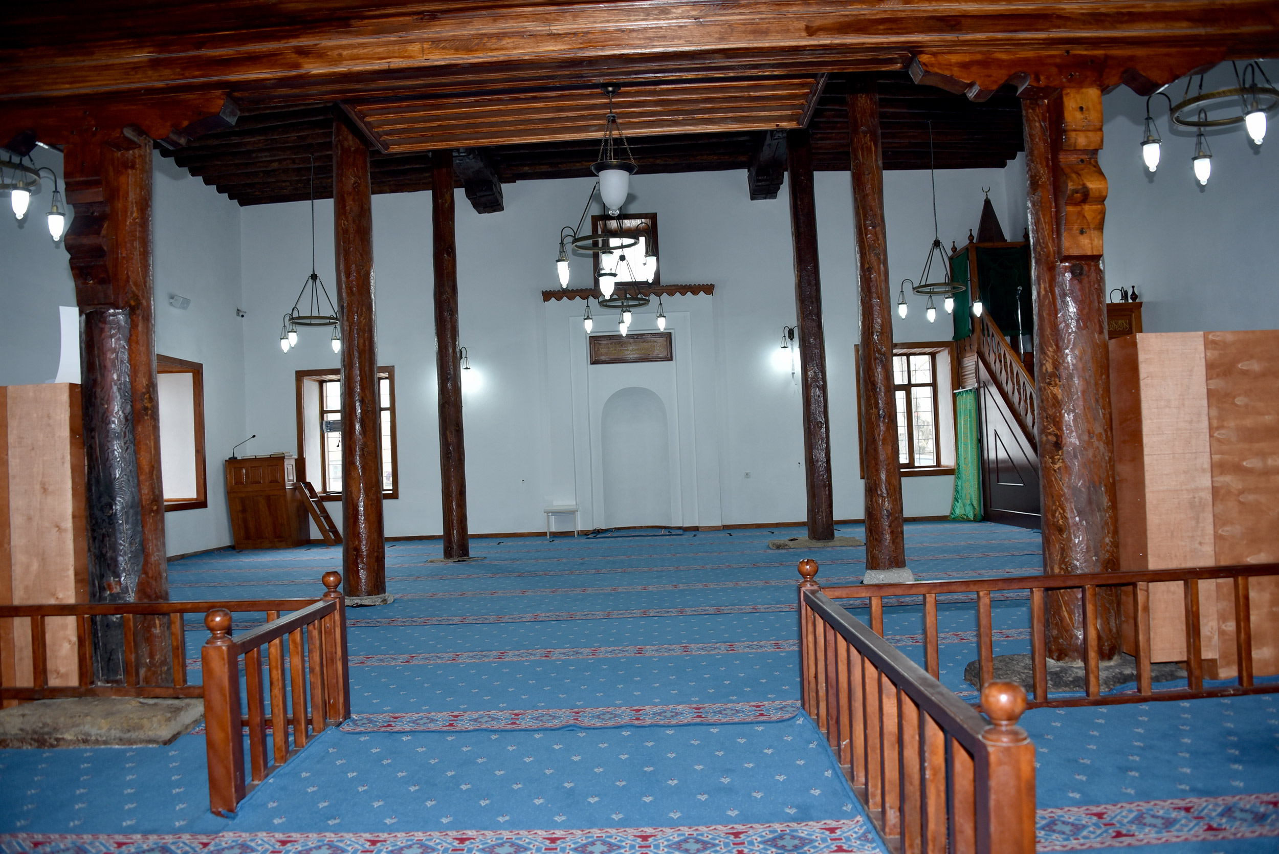 Başkan Akyürek, Restorasyonu Tamamlanan Camiyi İnceledi: 'Ecdat Yadigarı Eserleri Koruyalım'