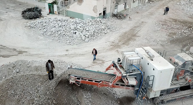 Millet Bahçesi Çalışmalarında Yüzde 100 Geri Dönüşüm  