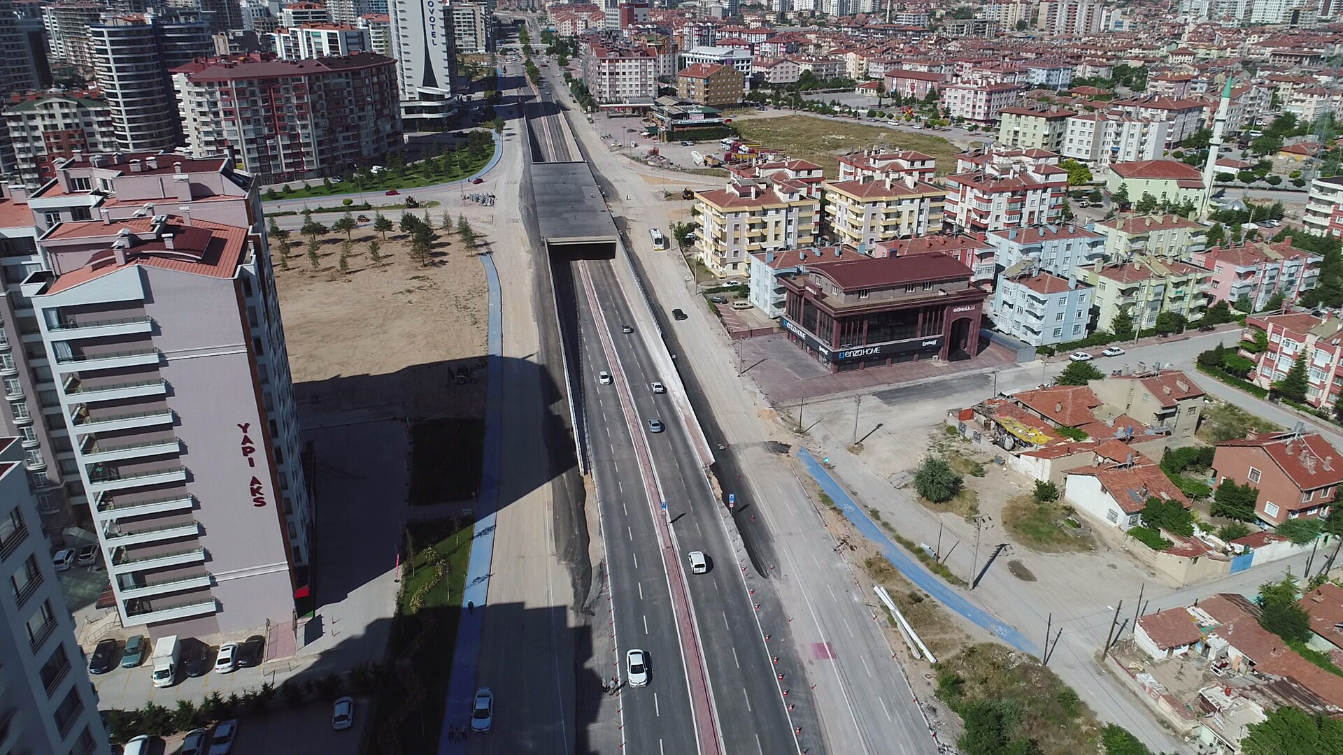 4 Yeni Köprülü Kavşaktan da Alttan Geçiş Verildi  