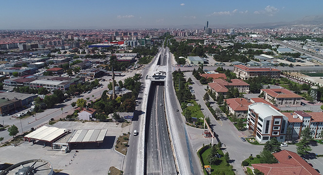 4 Yeni Köprülü Kavşaktan da Alttan Geçiş Verildi  