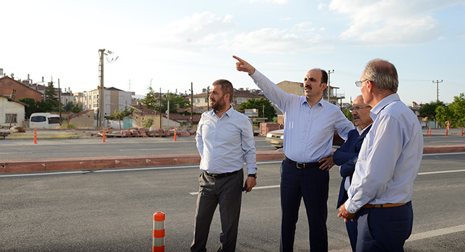 Şefik Can Köprülü Kavşağı Hizmet Vermeye Başladı