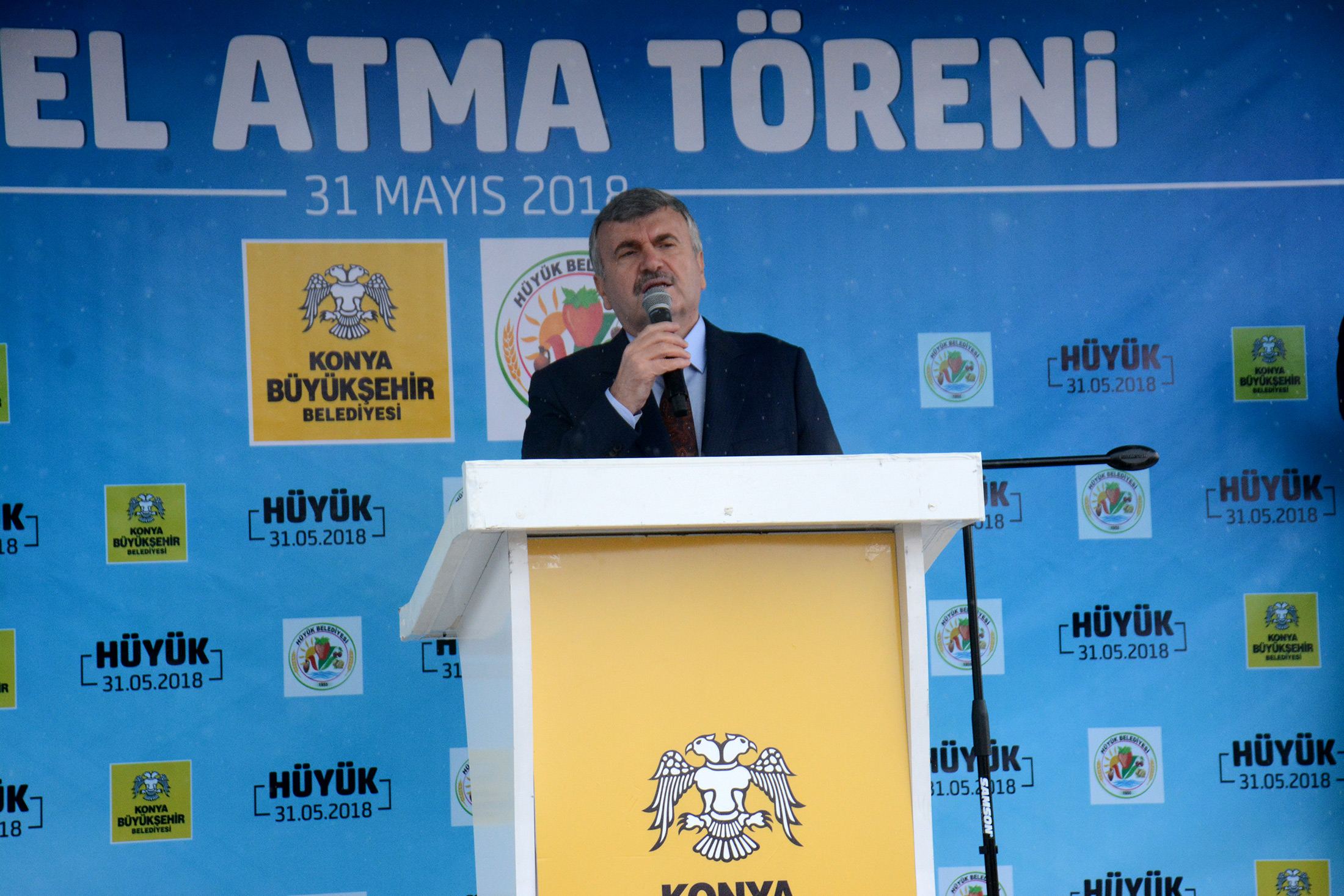 Büyükşehir'den Hüyük'e Kapalı Pazar Yeri