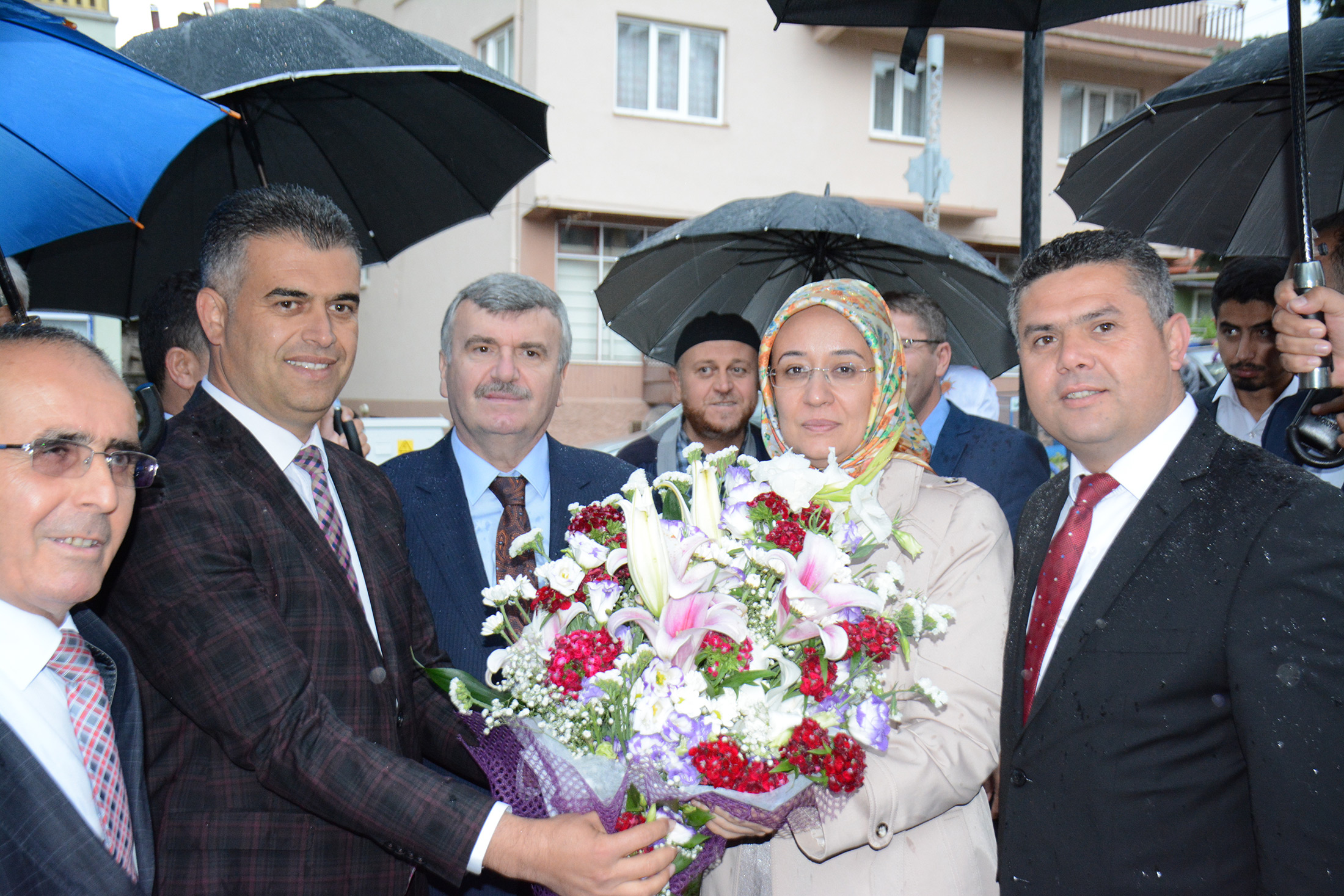 Büyükşehir'den Hüyük'e Kapalı Pazar Yeri