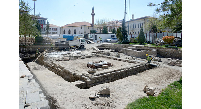 Ulvi Sultan Türbesi ve Mescidi Restore Ediliyor  