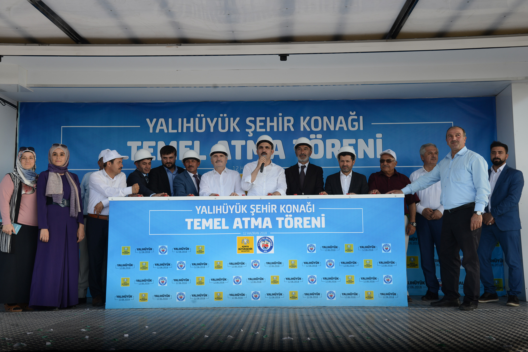 Yalıhüyük Şehir Konağı'nın Temeli Atıldı
