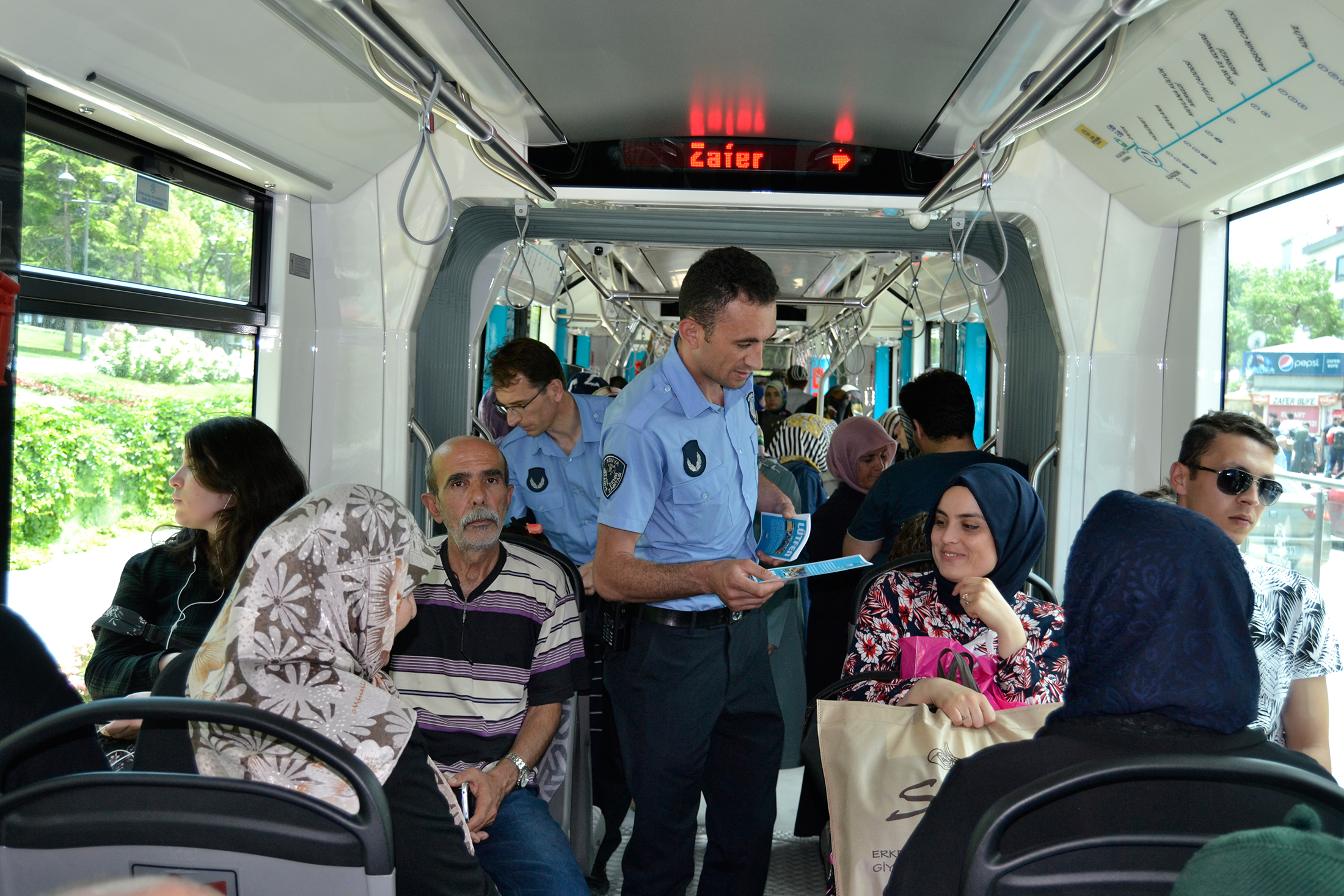 Büyükşehir Zabıta Vatandaşı Bilgilendiriyor