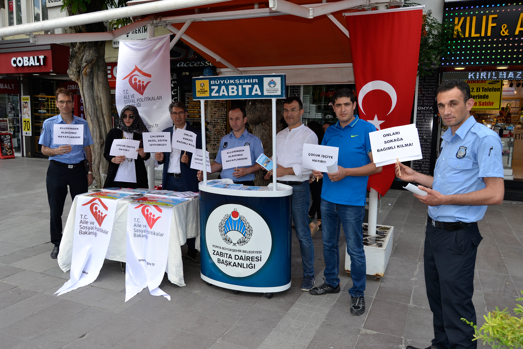Büyükşehir Zabıta Vatandaşı Bilgilendiriyor