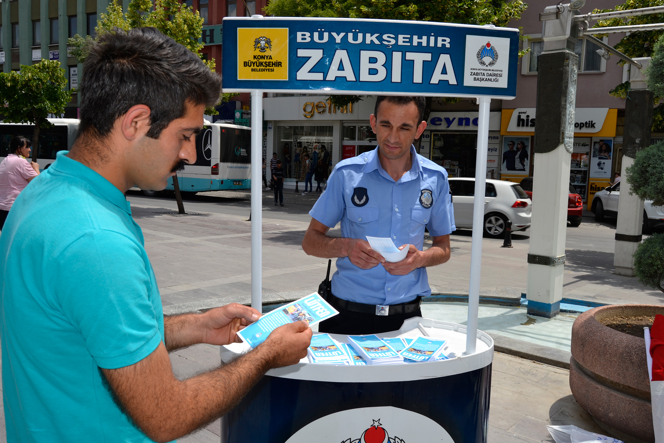 Büyükşehir Zabıta Vatandaşı Bilgilendiriyor