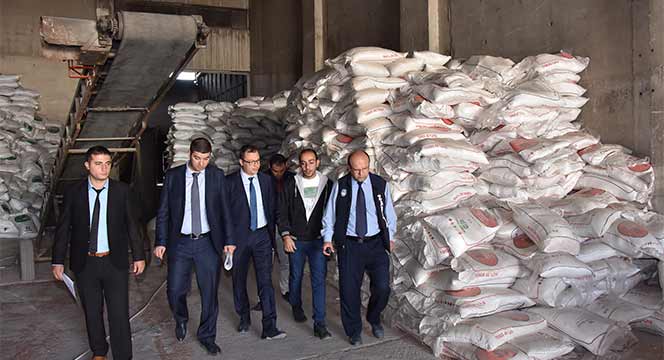 Konya Zabıtası Hem Vatandaşı Hem de Dürüst Esnafı Koruyor  