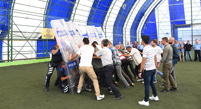 Zabıta'ya Toplumsal Olaylara Müdahale Eğitimi
