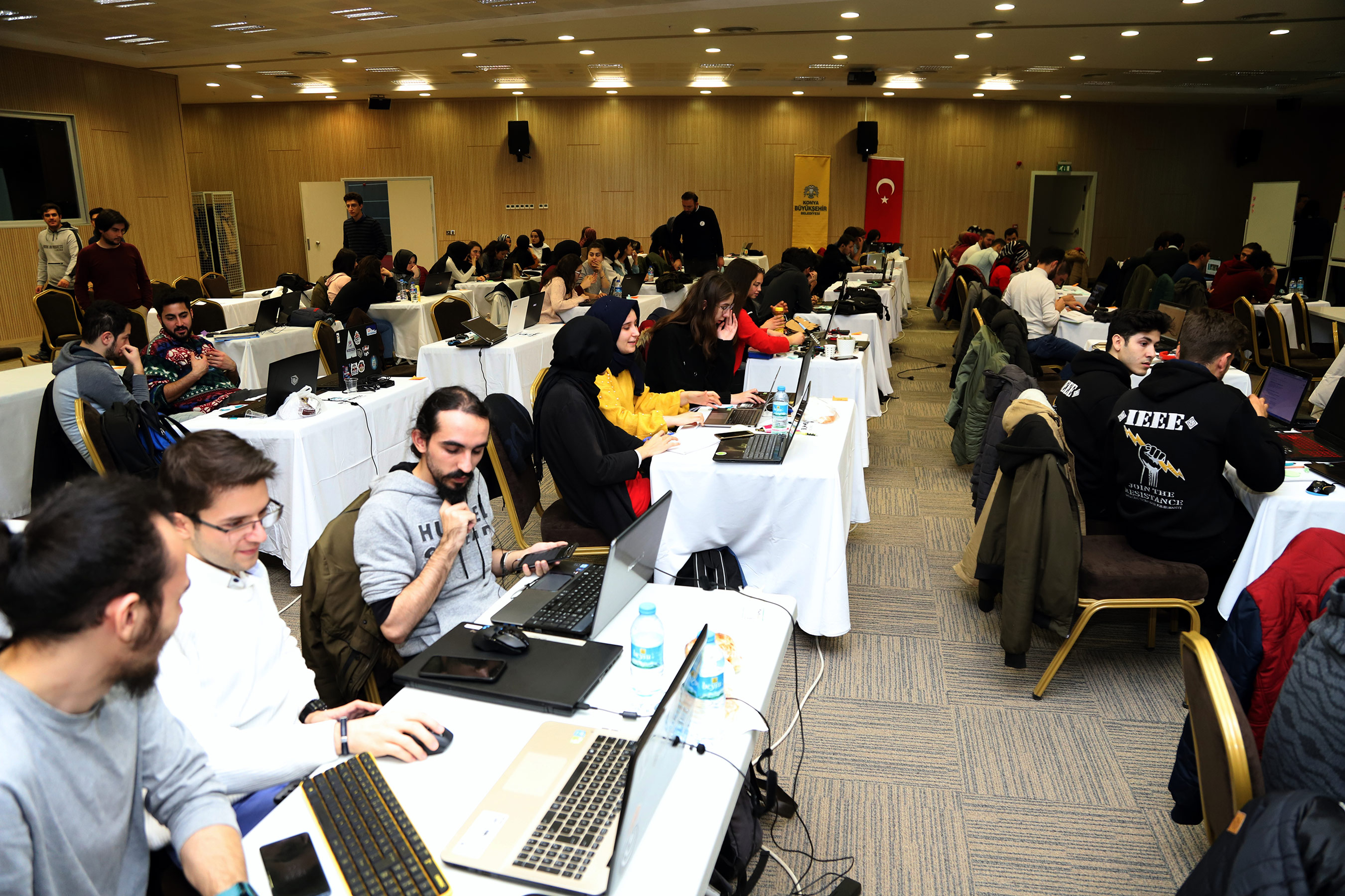 Konya Bilim Merkezinde Akıllı Şehir Hackathon' Etkinliği Yapıldı