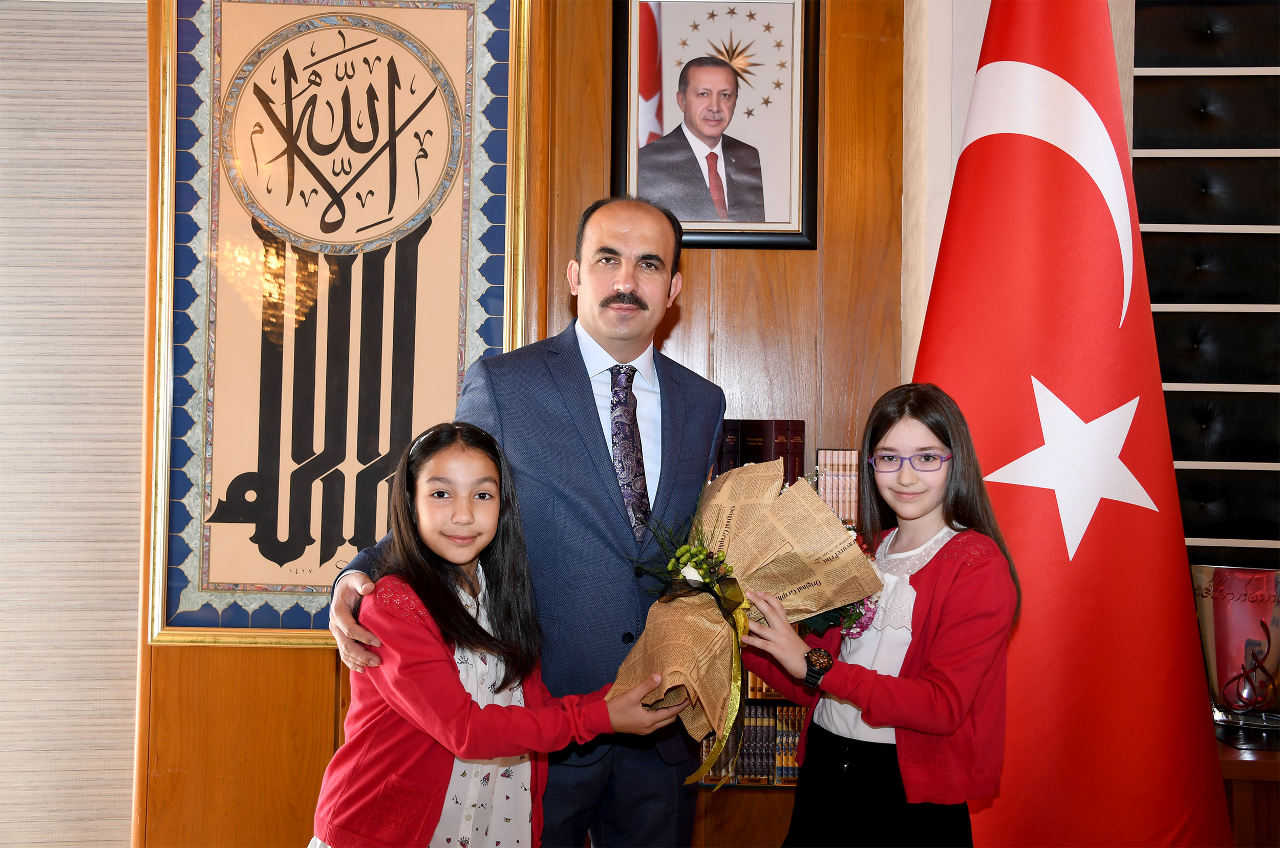 Başkan Altay Makamını Damla Türkmen'e Devretti
