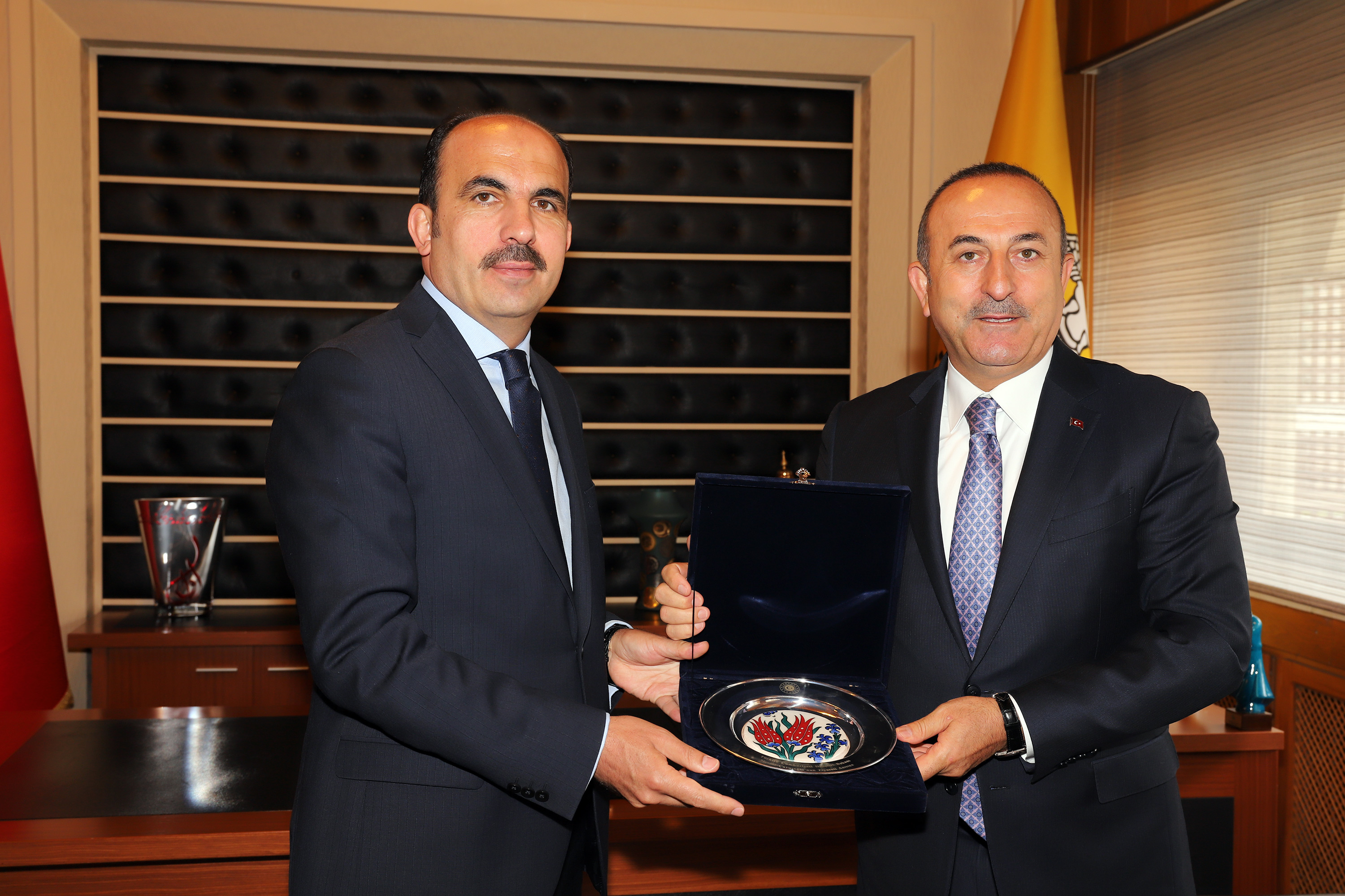 Dışişleri Bakanı Çavuşoğlu'ndan Büyükşehir'e Ziyaret