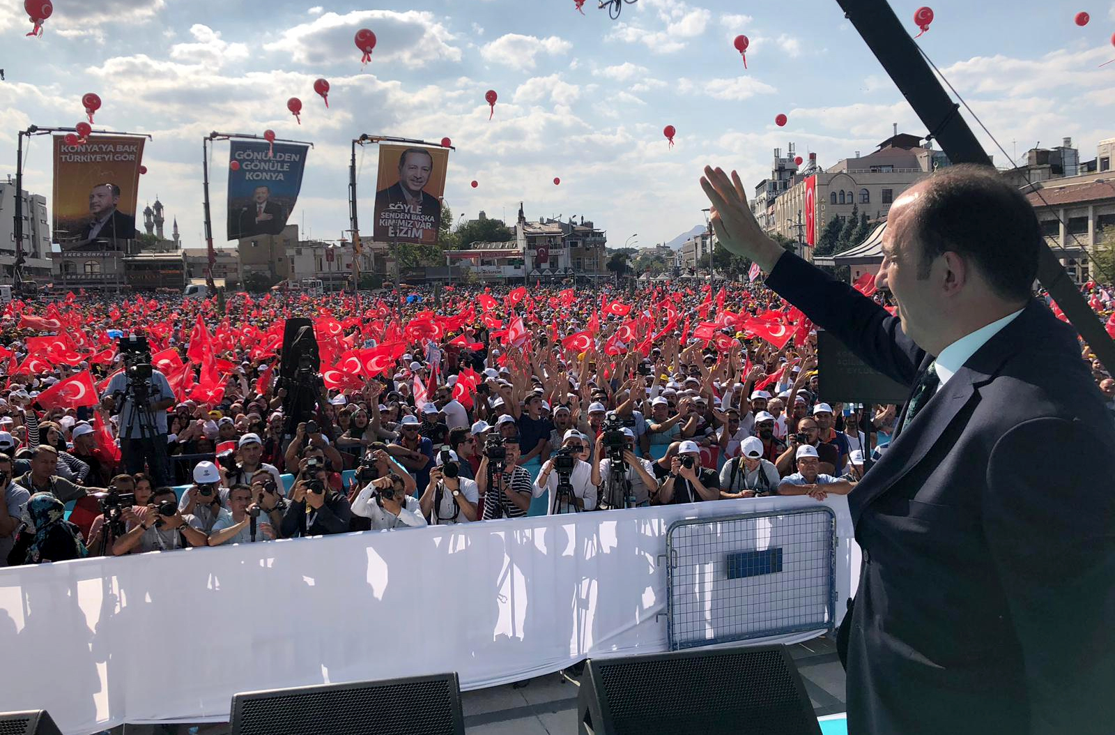 Cumhurbaşkanı Erdoğan Konya'ya Müjdelerle Geldi