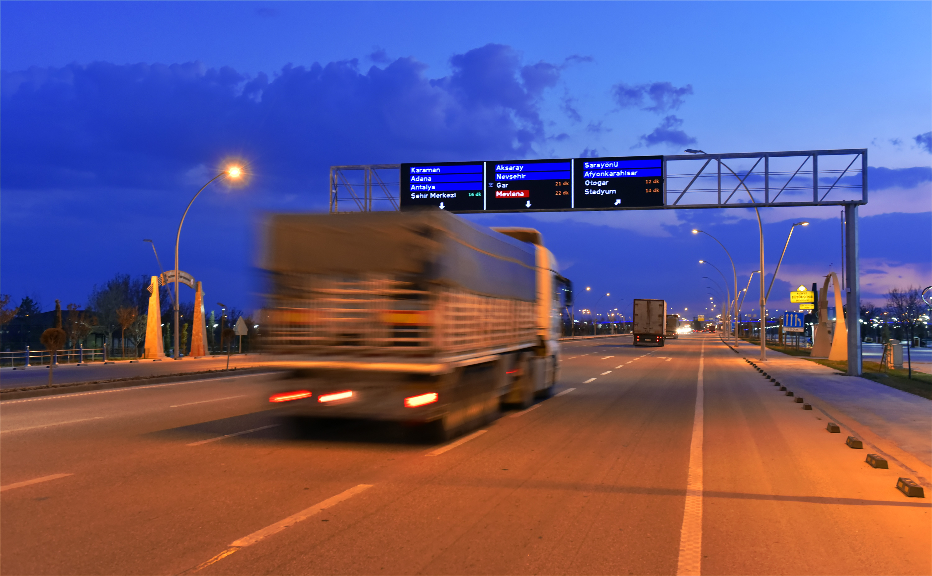 Trafiği Rahatlatacak Akıllı Ekranlar Test Ediliyor