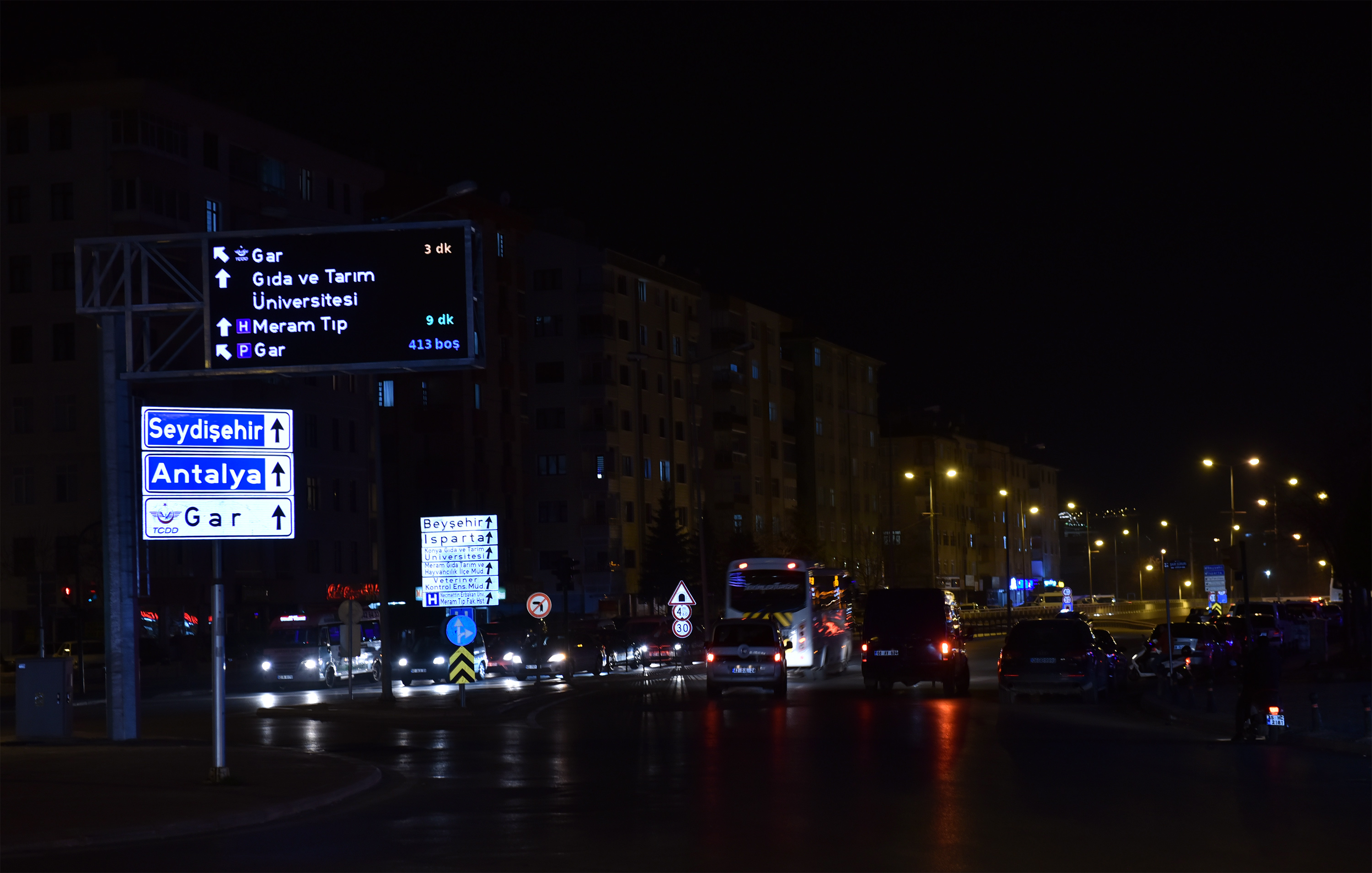 Trafiği Rahatlatacak Akıllı Ekranlar Test Ediliyor