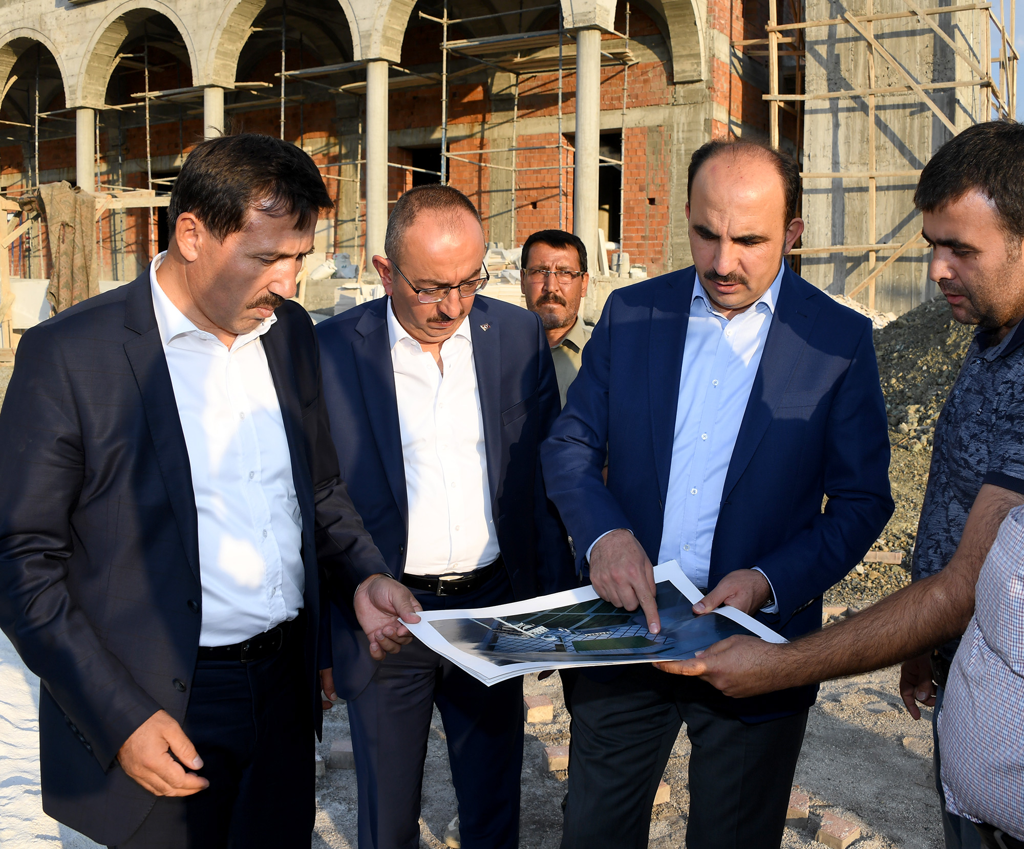 Başkan Altay Külliye ve Cami İnşaatlarını İnceledi