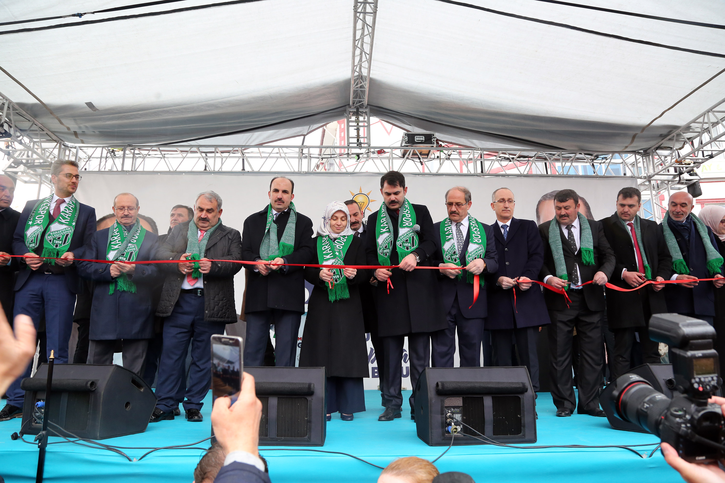Bakan Kurum Karapınar'a Müjdeli Haberler Verdi