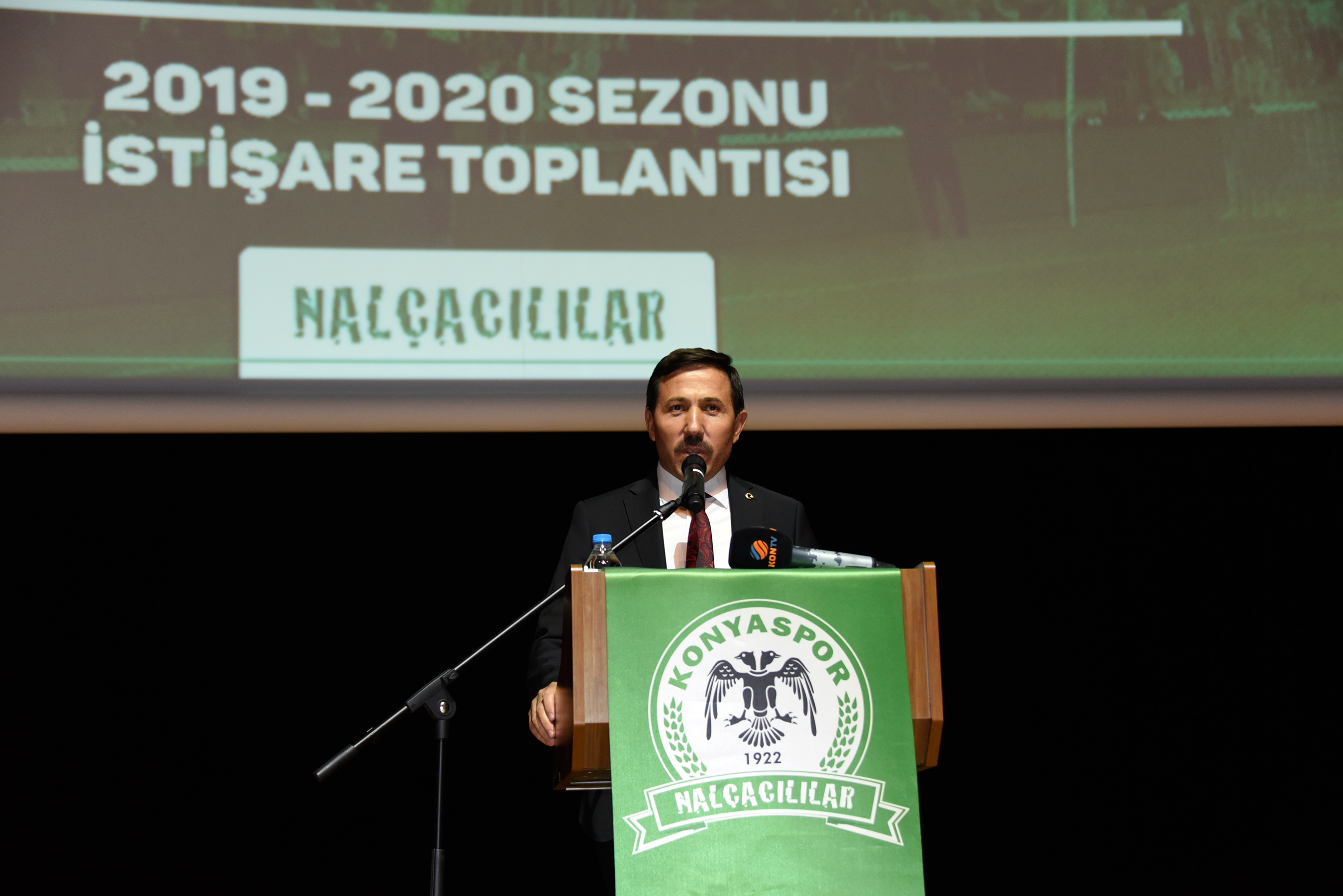 Başkan Altay Konyasporlu Taraftarlarla Buluştu
