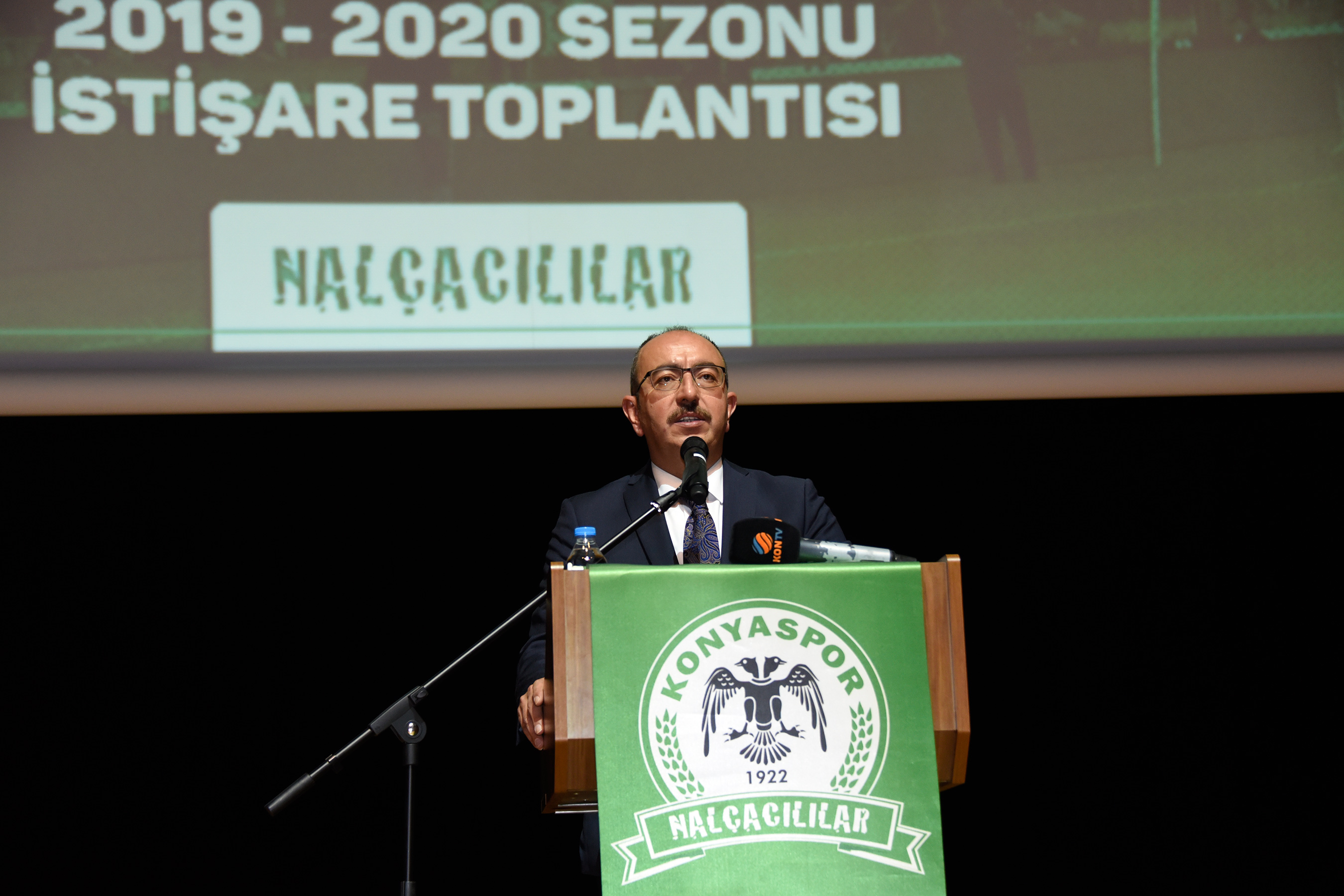 Başkan Altay Konyasporlu Taraftarlarla Buluştu