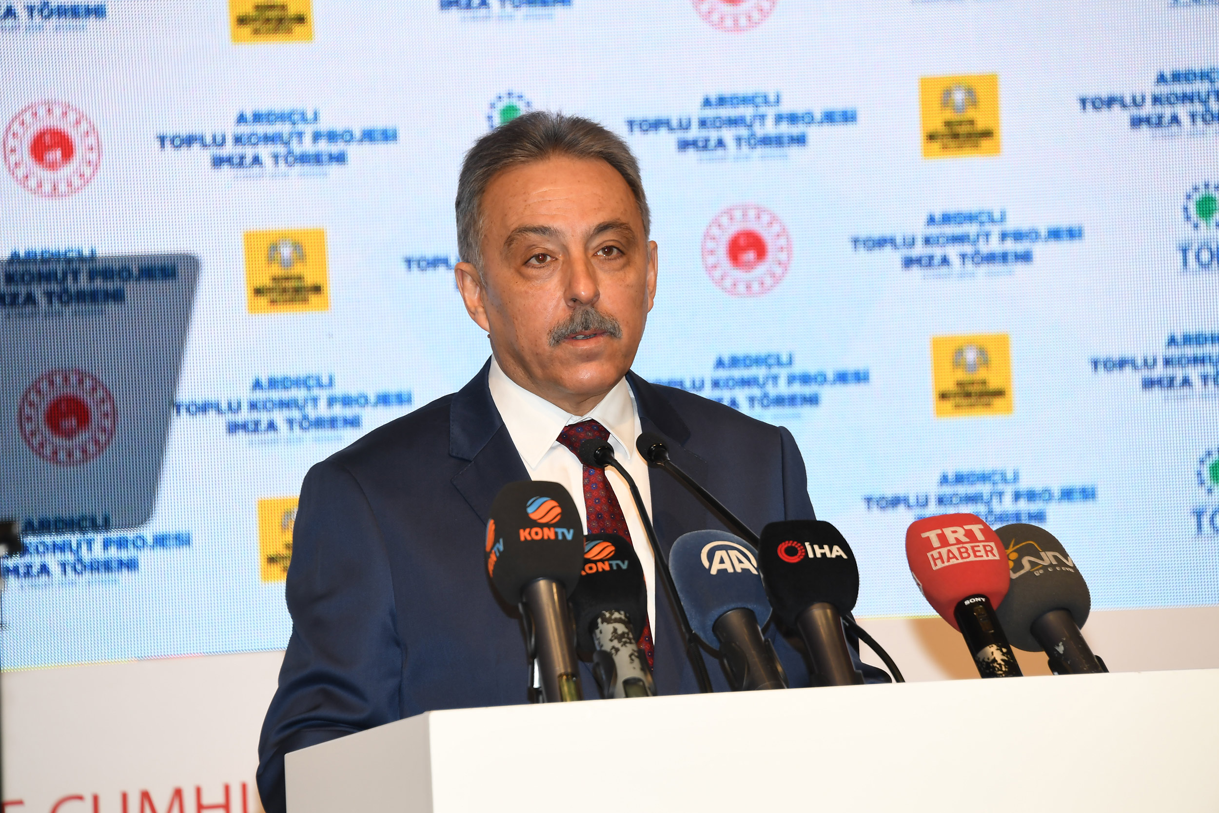 Ardıçlı Toplu Konut Projesinin Protokolü İmzalandı