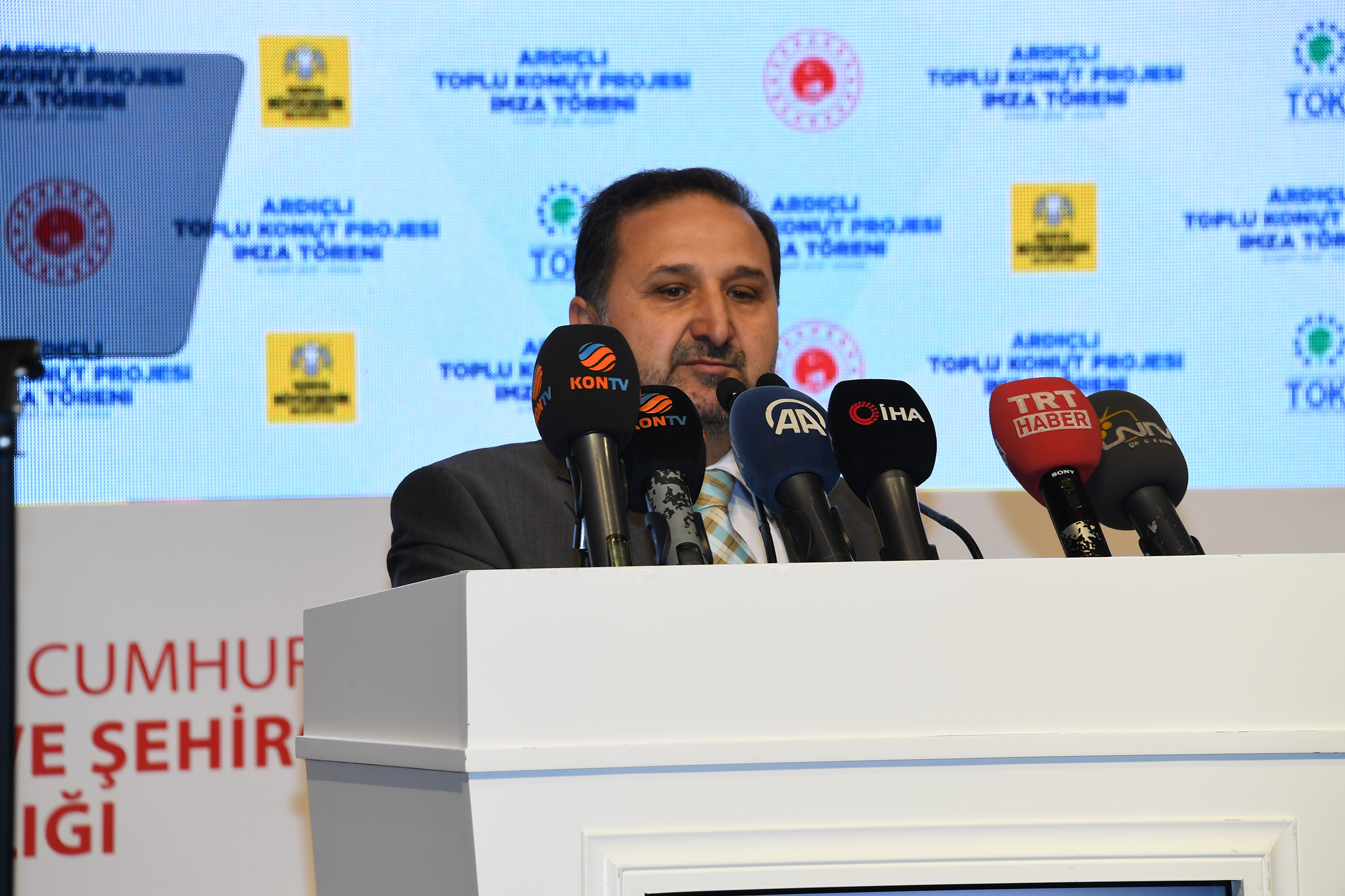 Ardıçlı Toplu Konut Projesinin Protokolü İmzalandı