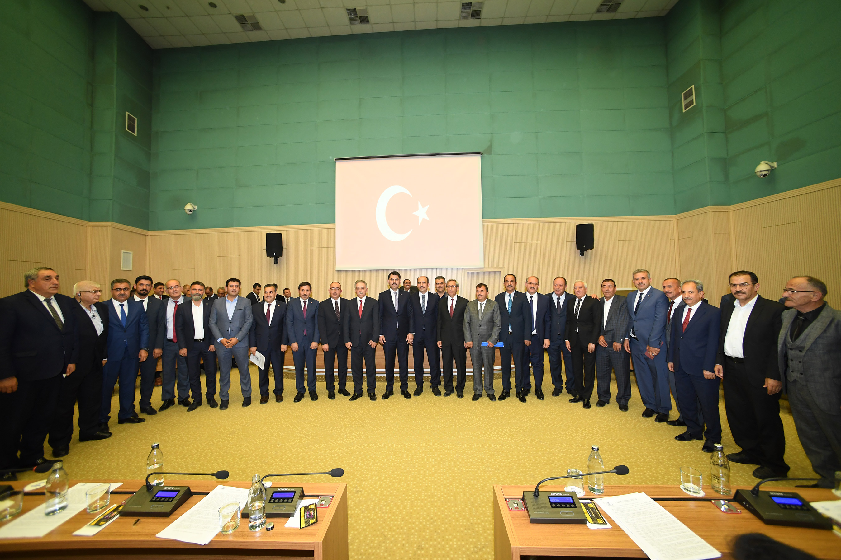Büyükşehir Meclisi Kahraman Ordumuzun Yanında
