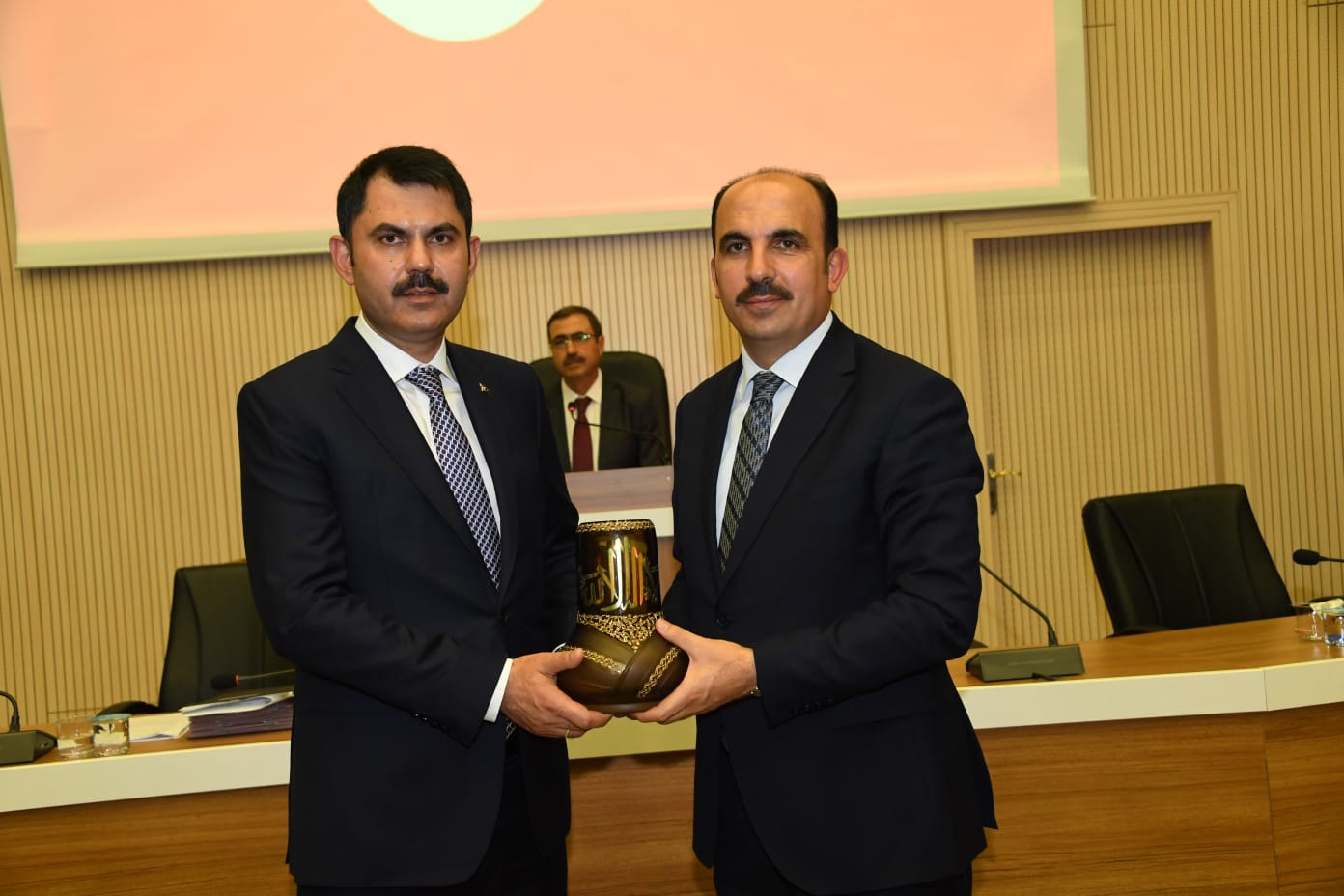 Büyükşehir Meclisi Kahraman Ordumuzun Yanında