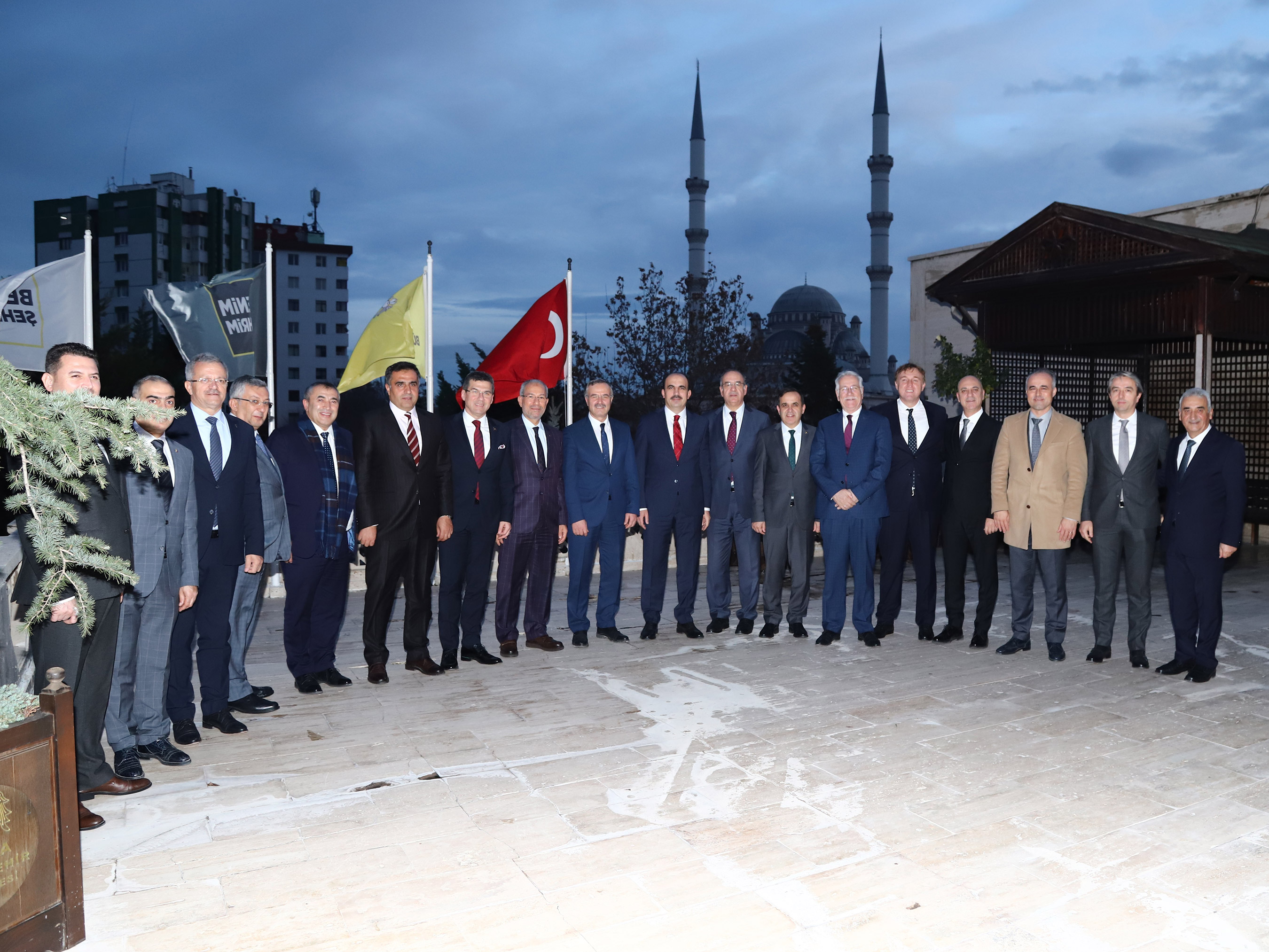 OSBÜK Yönetimi Başkan Altay'ı Ziyaret Etti