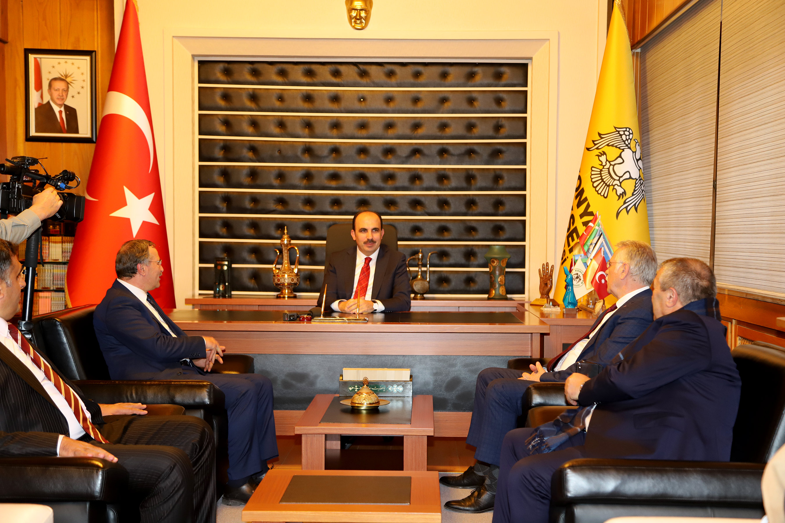 OSBÜK Yönetimi Başkan Altay'ı Ziyaret Etti