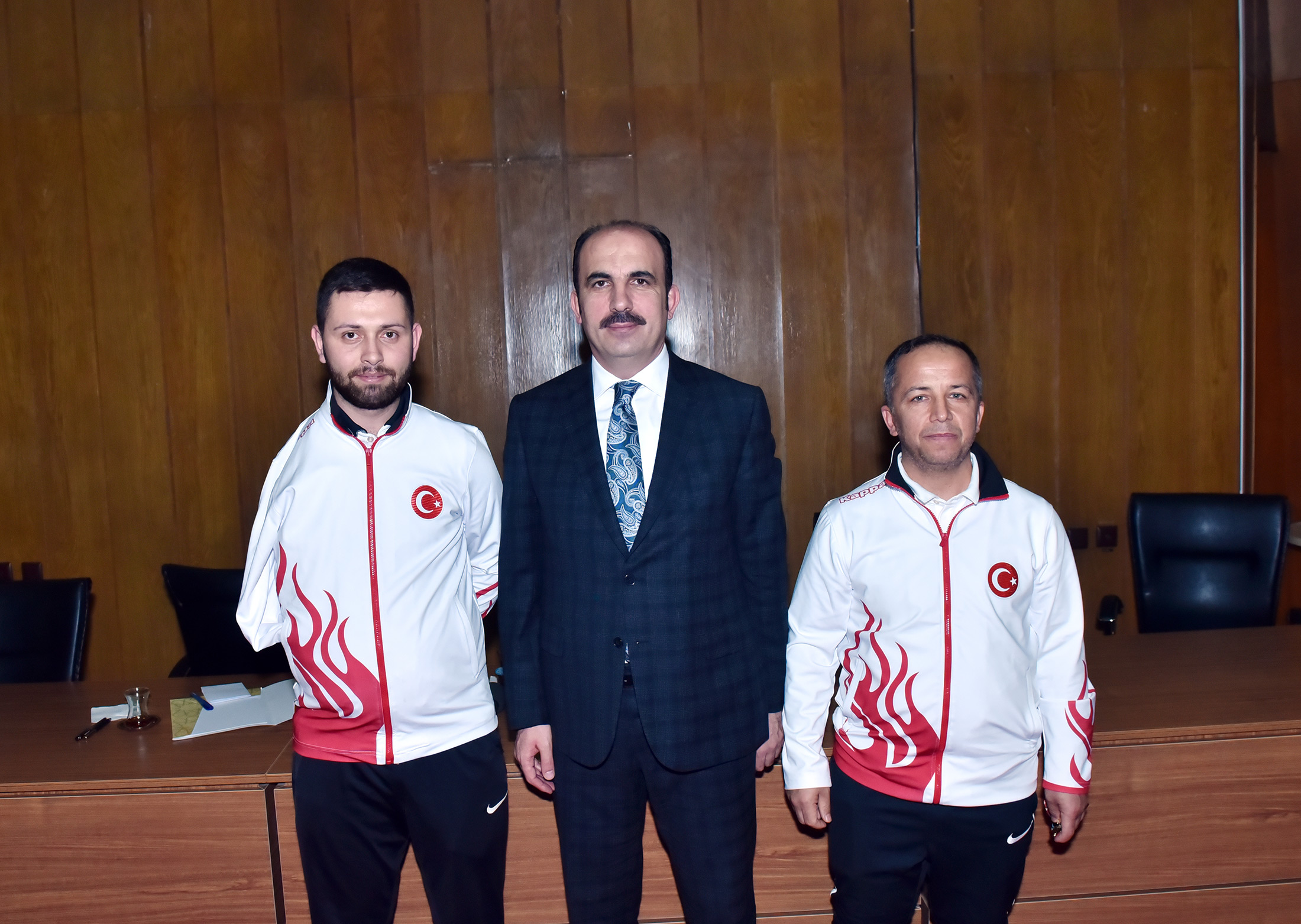 Başkan Altay Şampiyon Para Tekvandocuyu Ödüllendirdi 