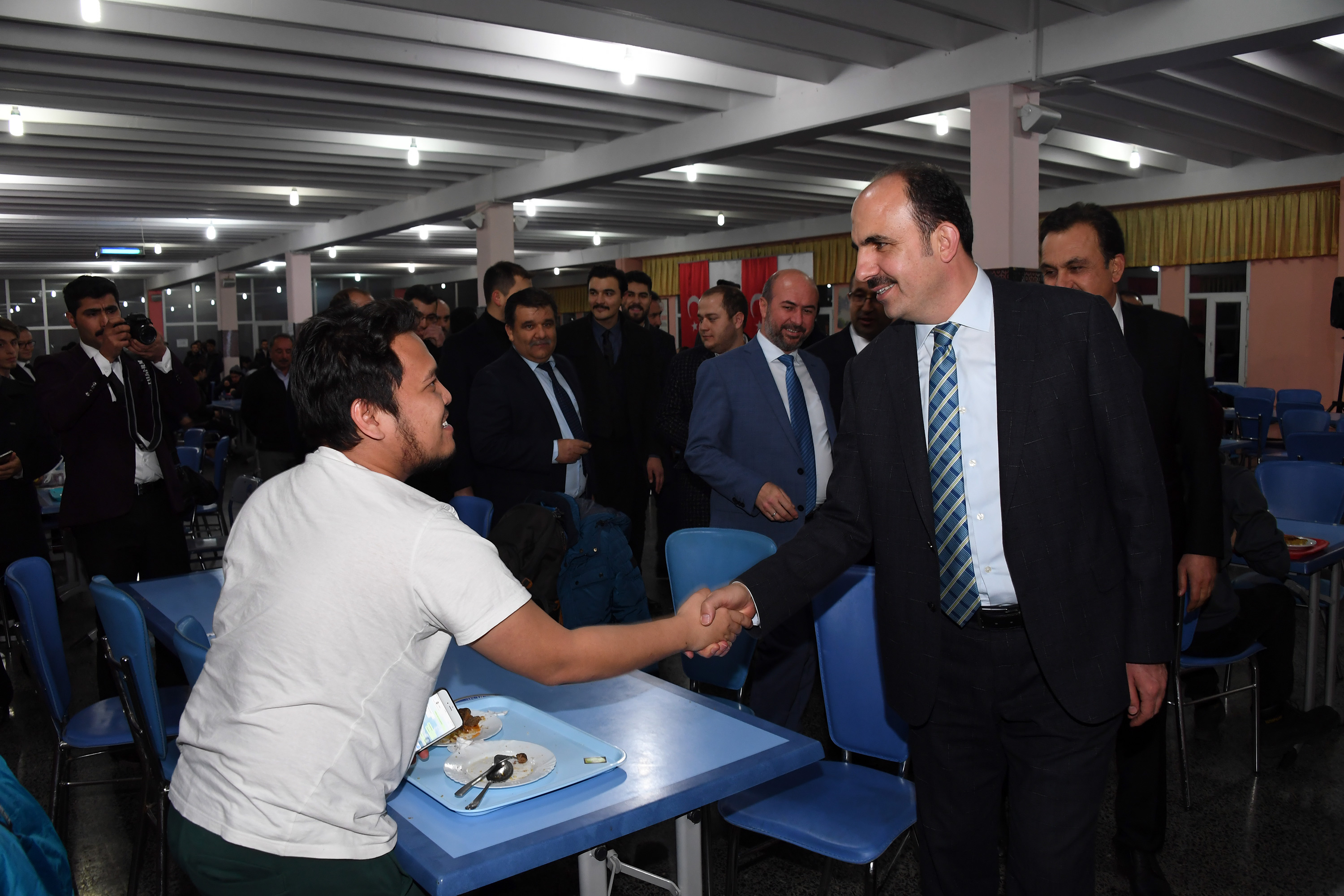 Başkan Altay, Üniversiteli Gençlerle Buluştu