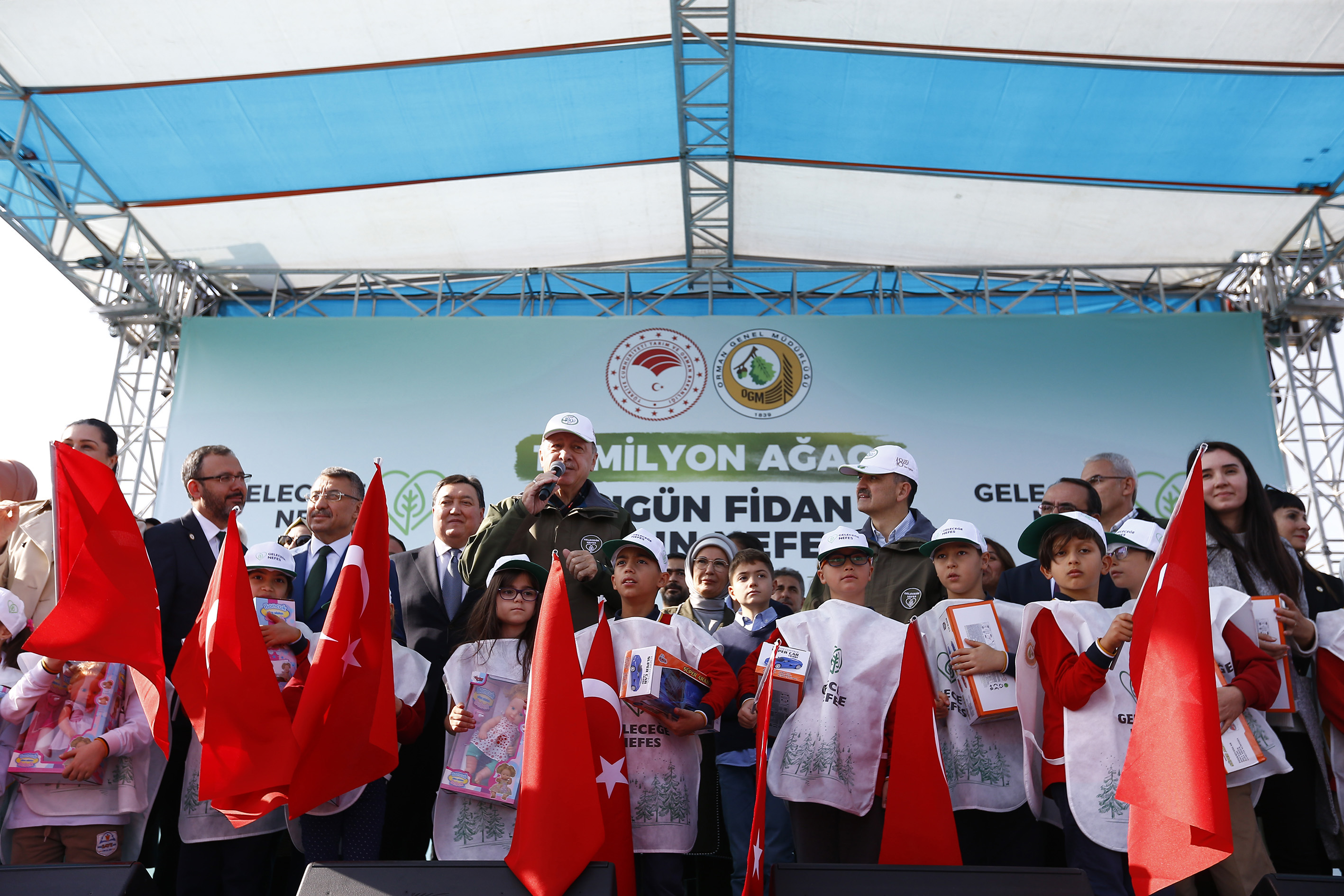 Cumhurbaşkanı Erdoğan Konya'daki 'Geleceğe Nefes' Programına Canlı Bağlandı