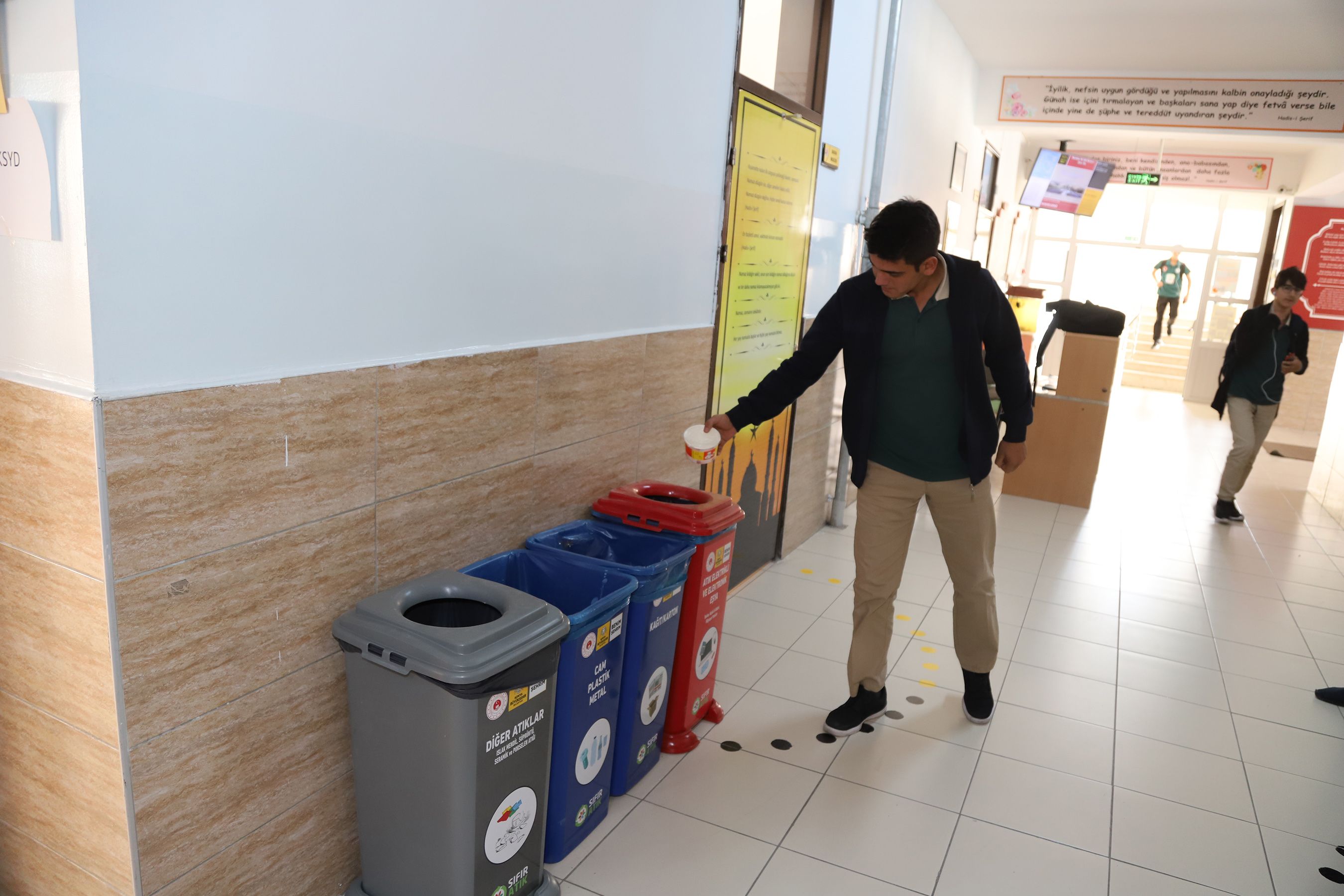 Büyükşehir, Sıfır Atık Projesine 110 Pilot Okulu Dahil Etti