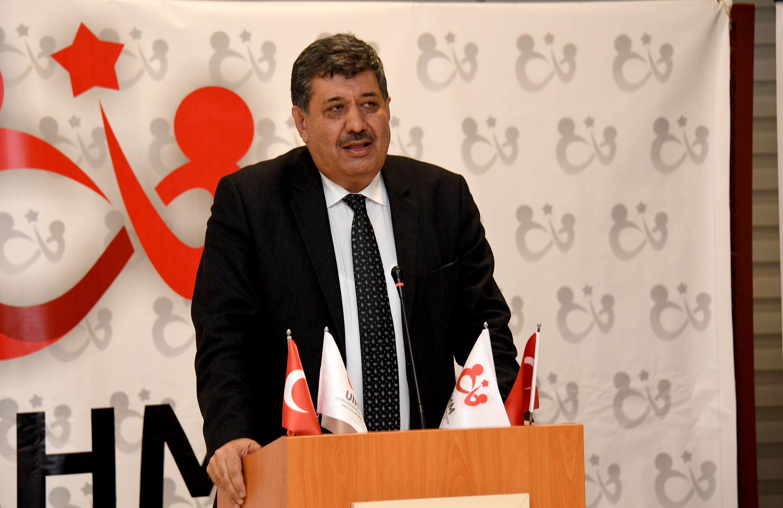 Başkan Altay Uluslararası İmam Hatip Lisesi Öğrencileriyle Buluştu
