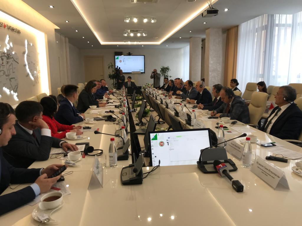 TDBB Başkanı Altay Tataristan Başbakanı'nı Ziyaret Etti
