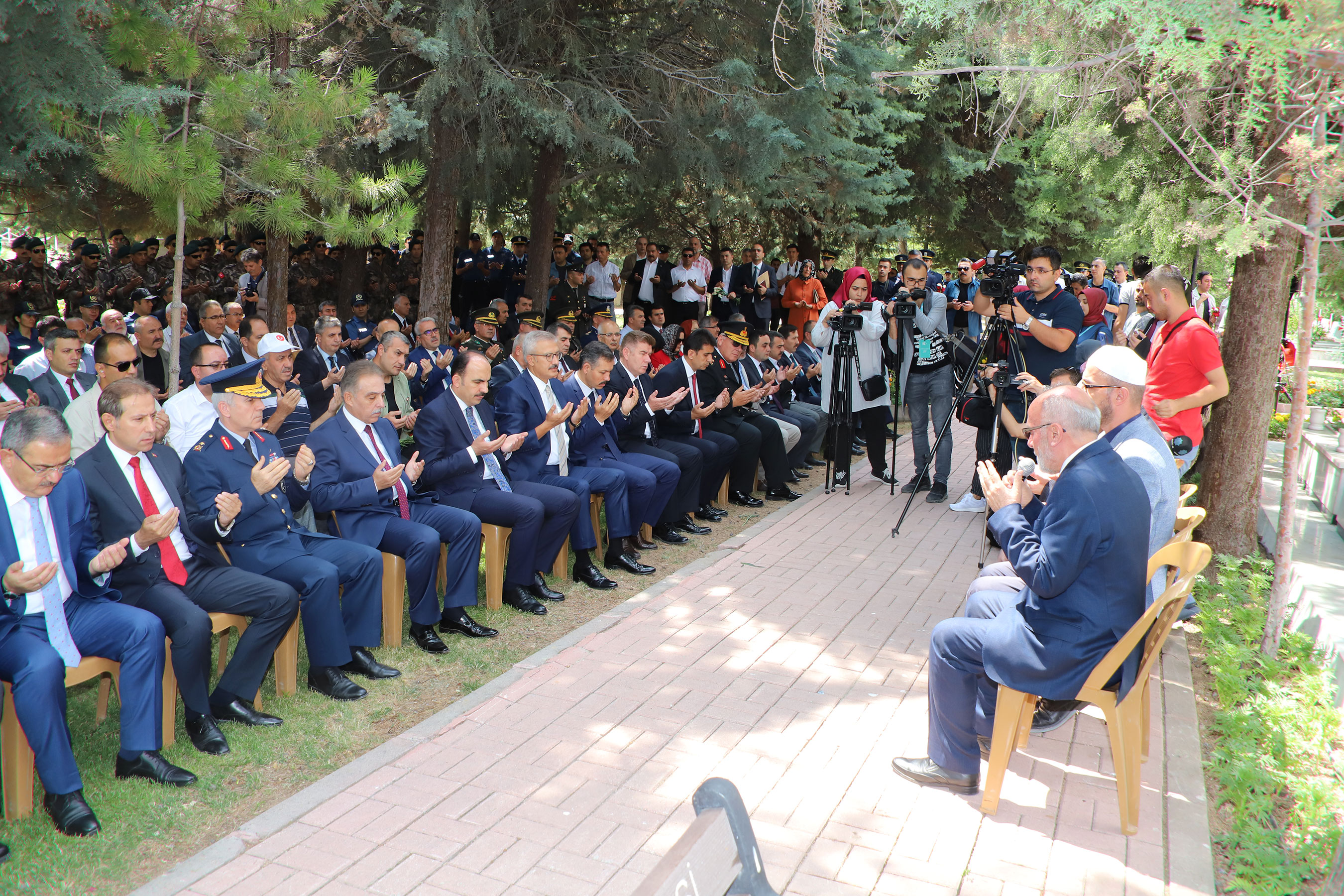 Demokrasi Zaferi 15 Temmuz'u Anma Programları Başladı