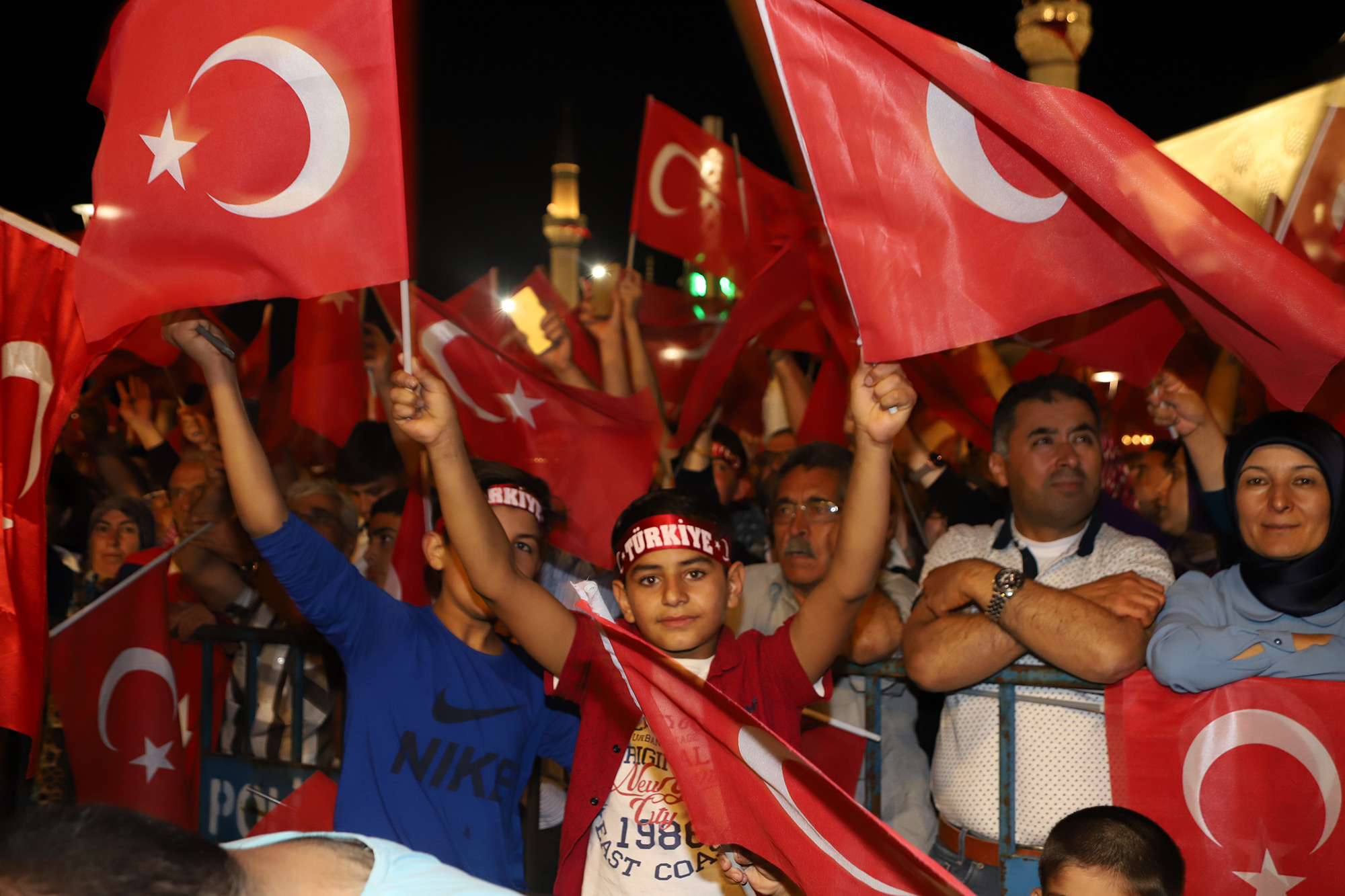 15 Temmuz'un Üçüncü Yılında On Binlerce Konyalı Nöbetteydi