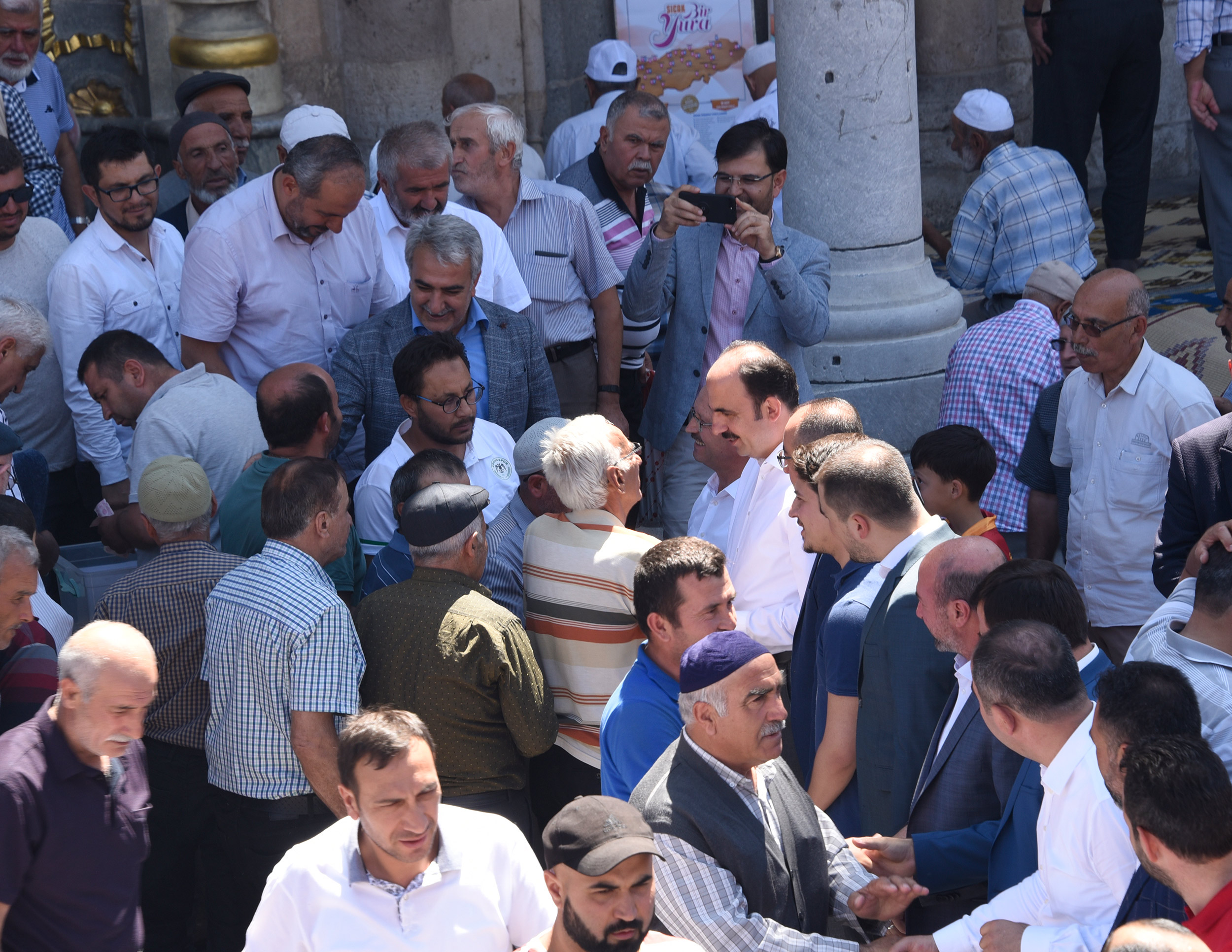 Bayramın Manevi Havası Şehrimizi Sardı