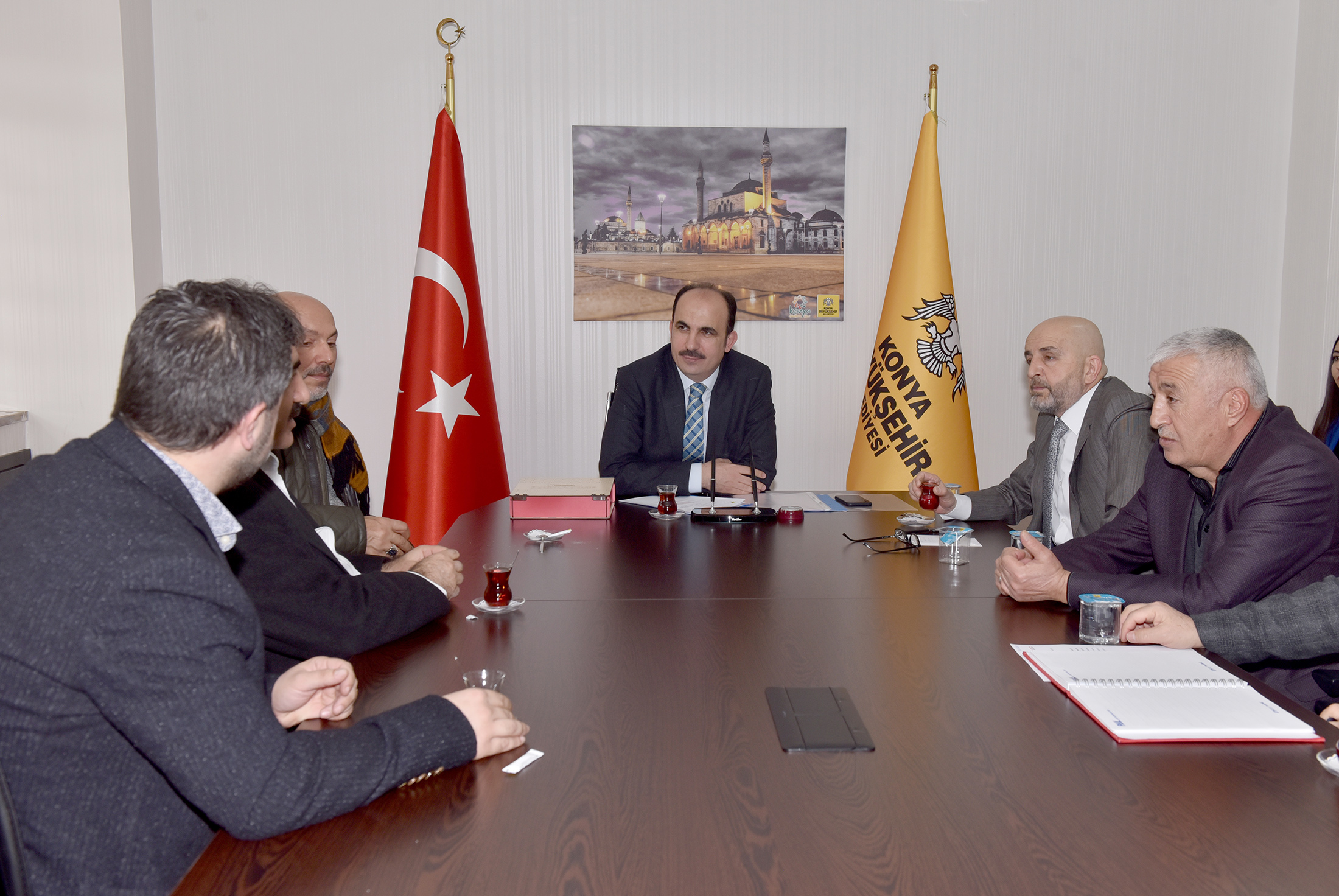 Konyamızı Hemşehrilerimizle Birlikte Yönetiyoruz