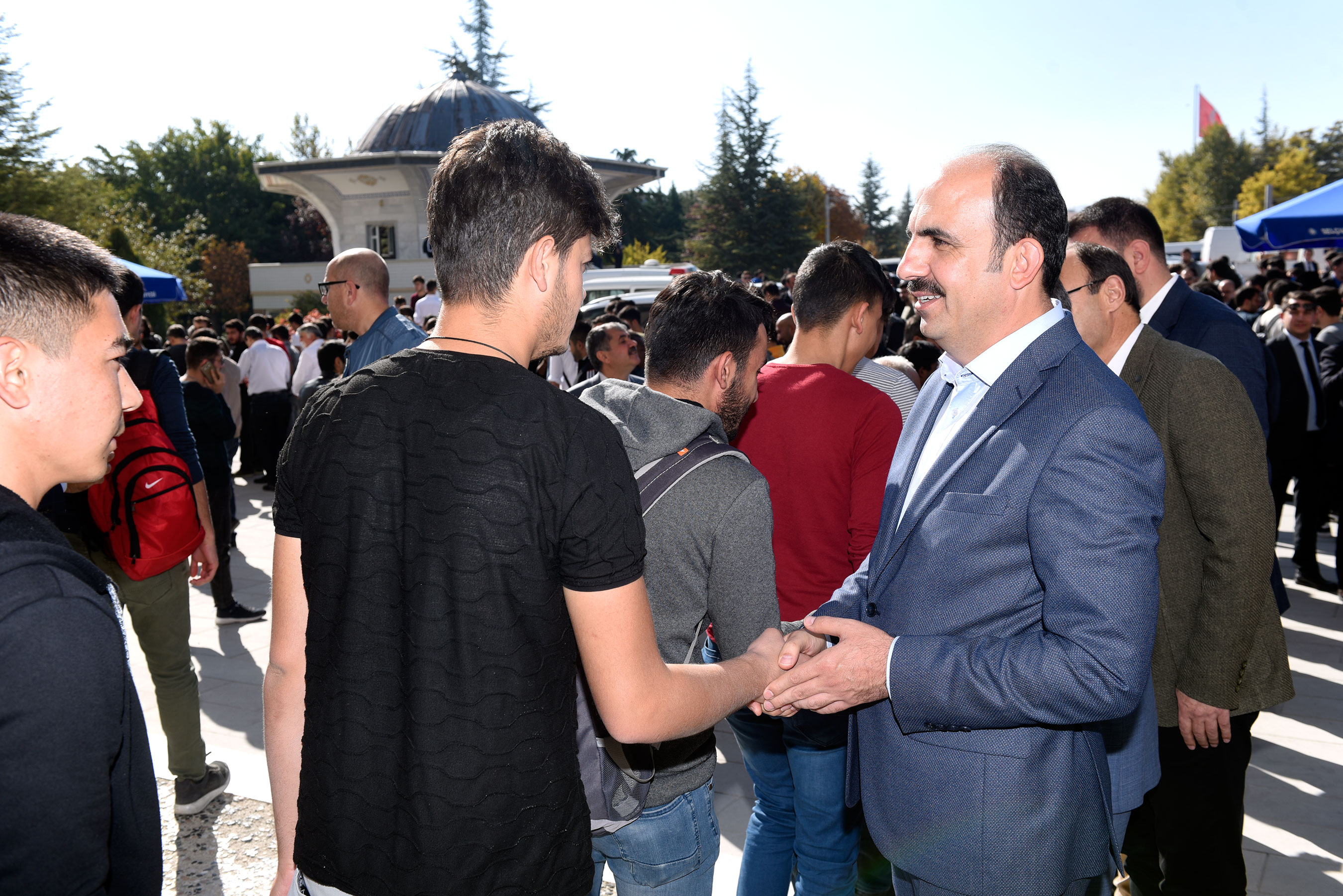 Başkan Altay Kampüs Camii'nde Öğrencilerle Buluştu