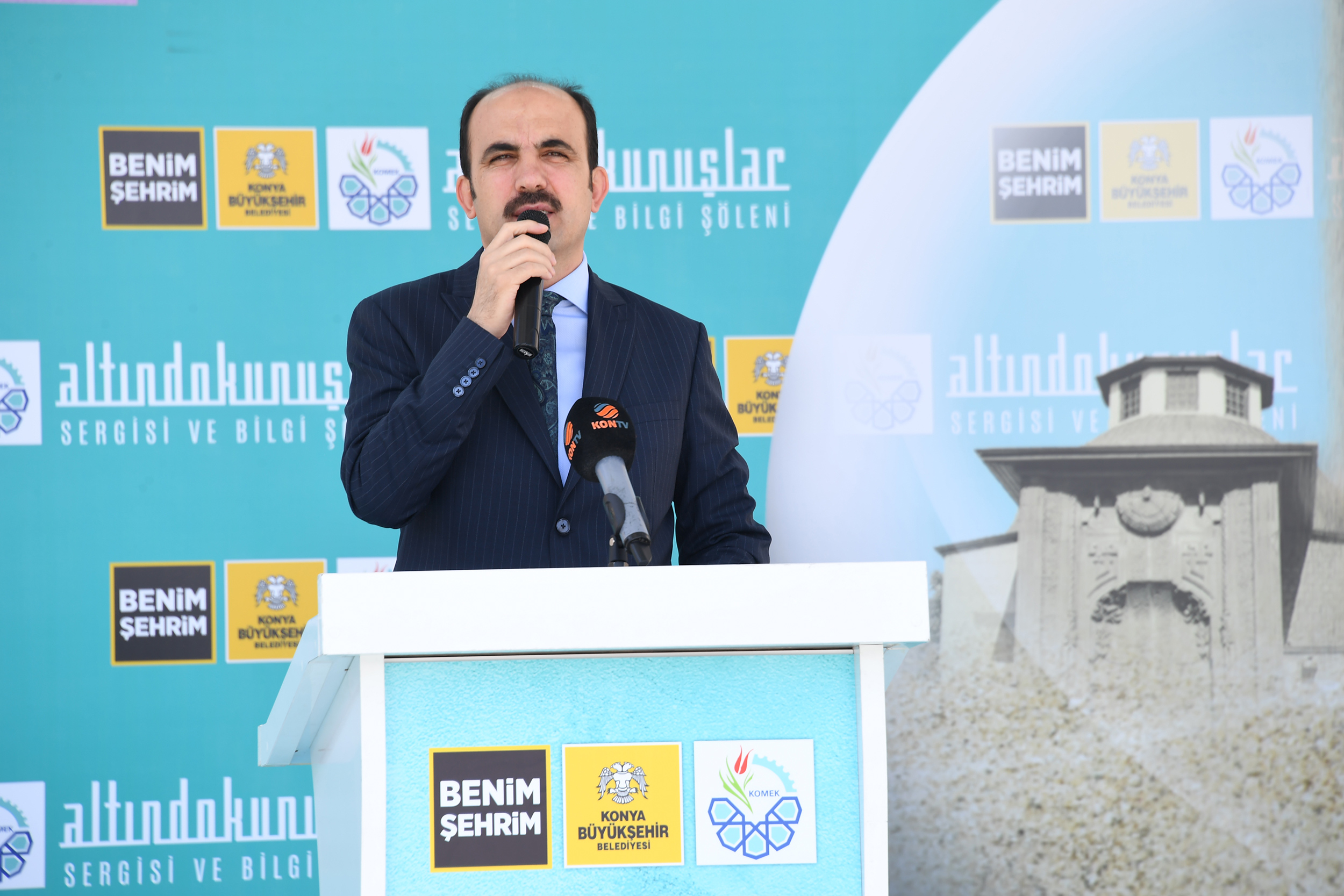 Altın Dokunuşlar Orta Asya'dan Anadoluya' Temasıyla Açıldı