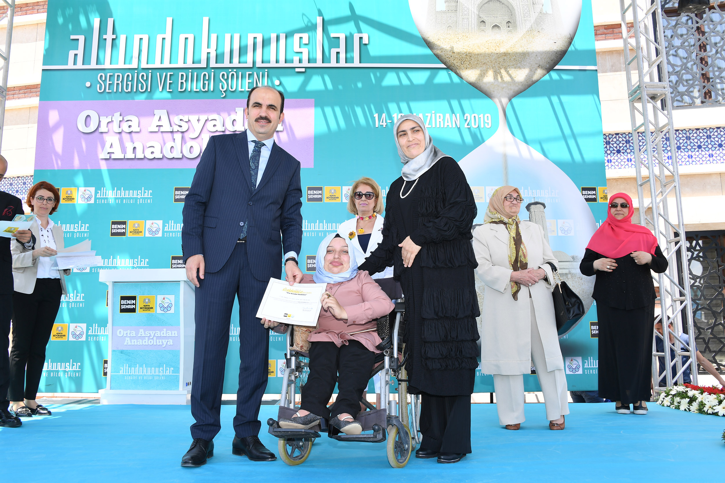 Altın Dokunuşlar Orta Asya'dan Anadoluya' Temasıyla Açıldı