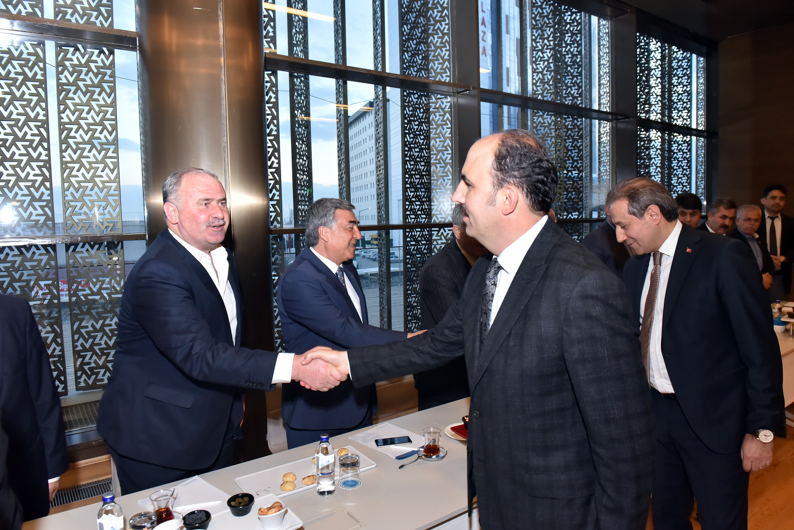 Başkan Altay, İlçelerin Şoförler Odası Başkanlarıyla Buluştu