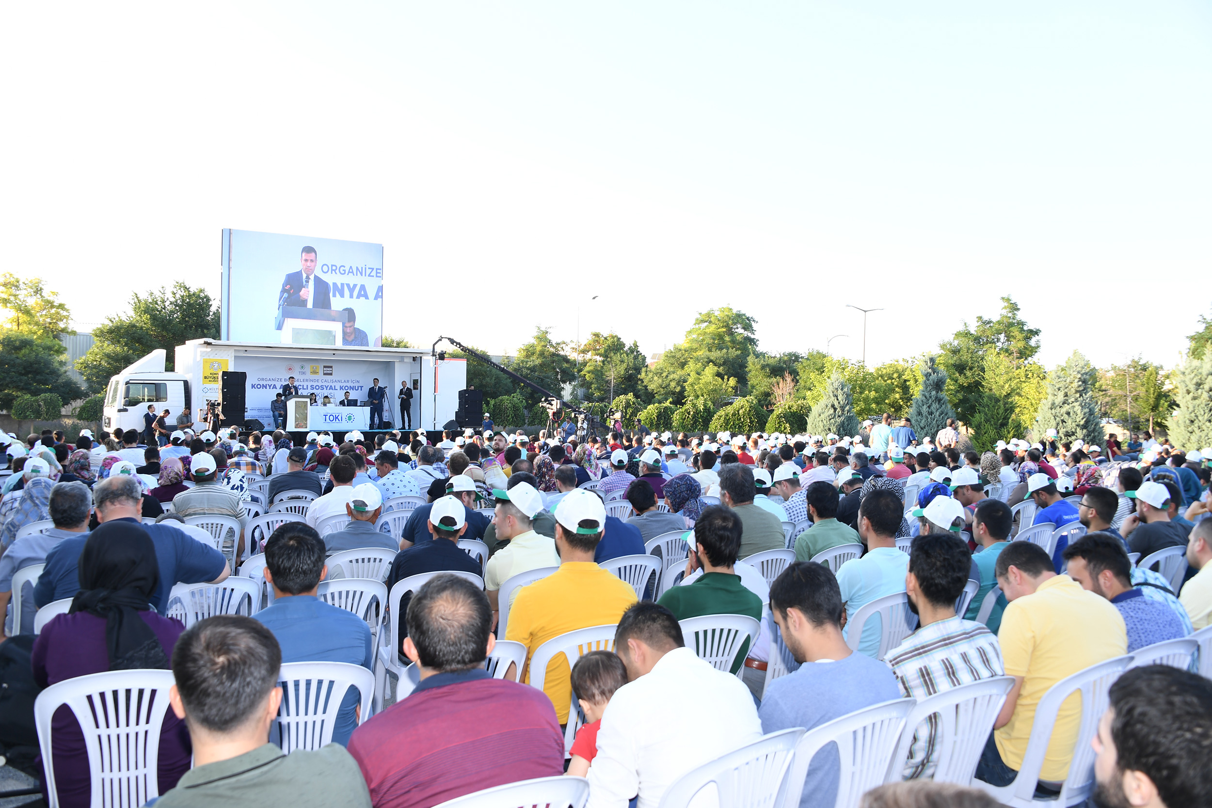 Ardıçlı Sosyal Konut Projesinde Organize Sanayi Çalışanlarının Kuraları Çekildi