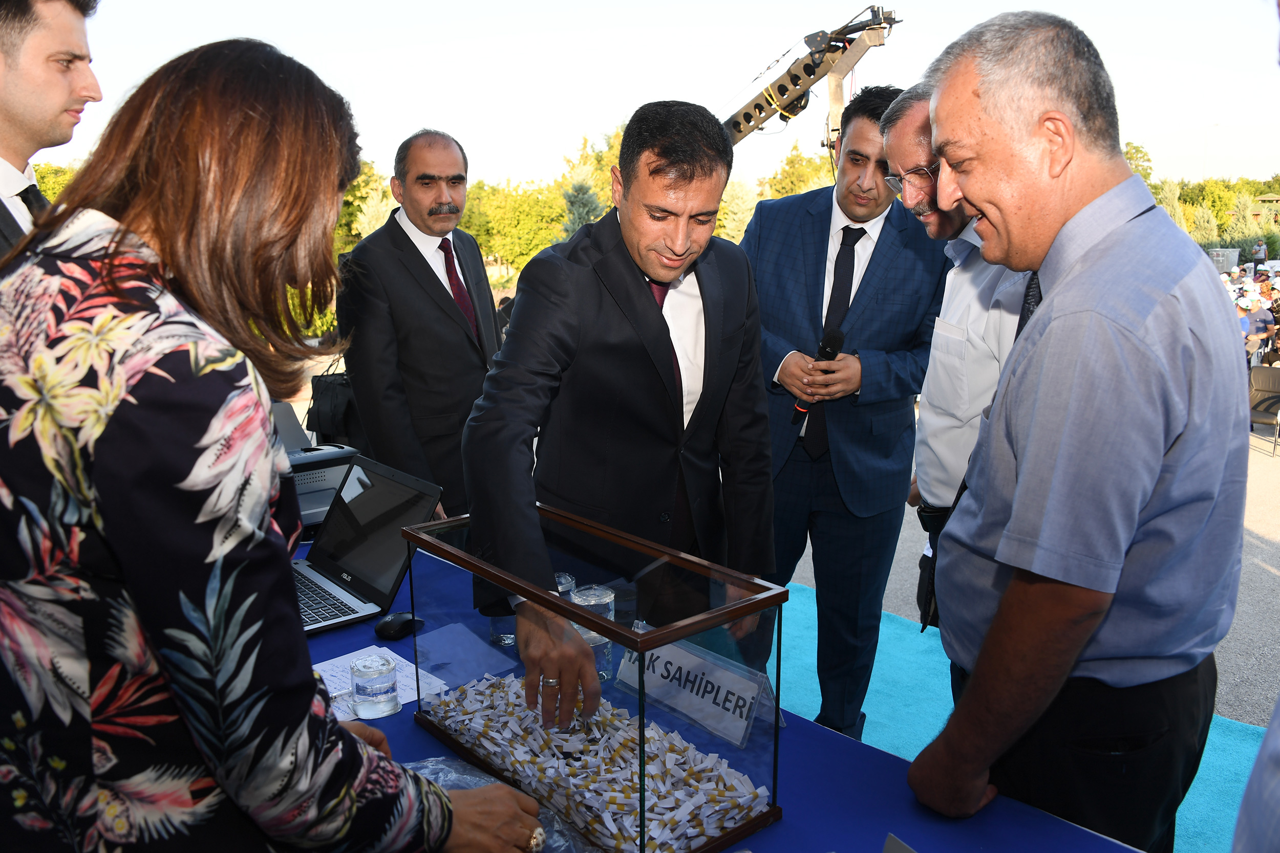 Ardıçlı Sosyal Konut Projesinde Organize Sanayi Çalışanlarının Kuraları Çekildi